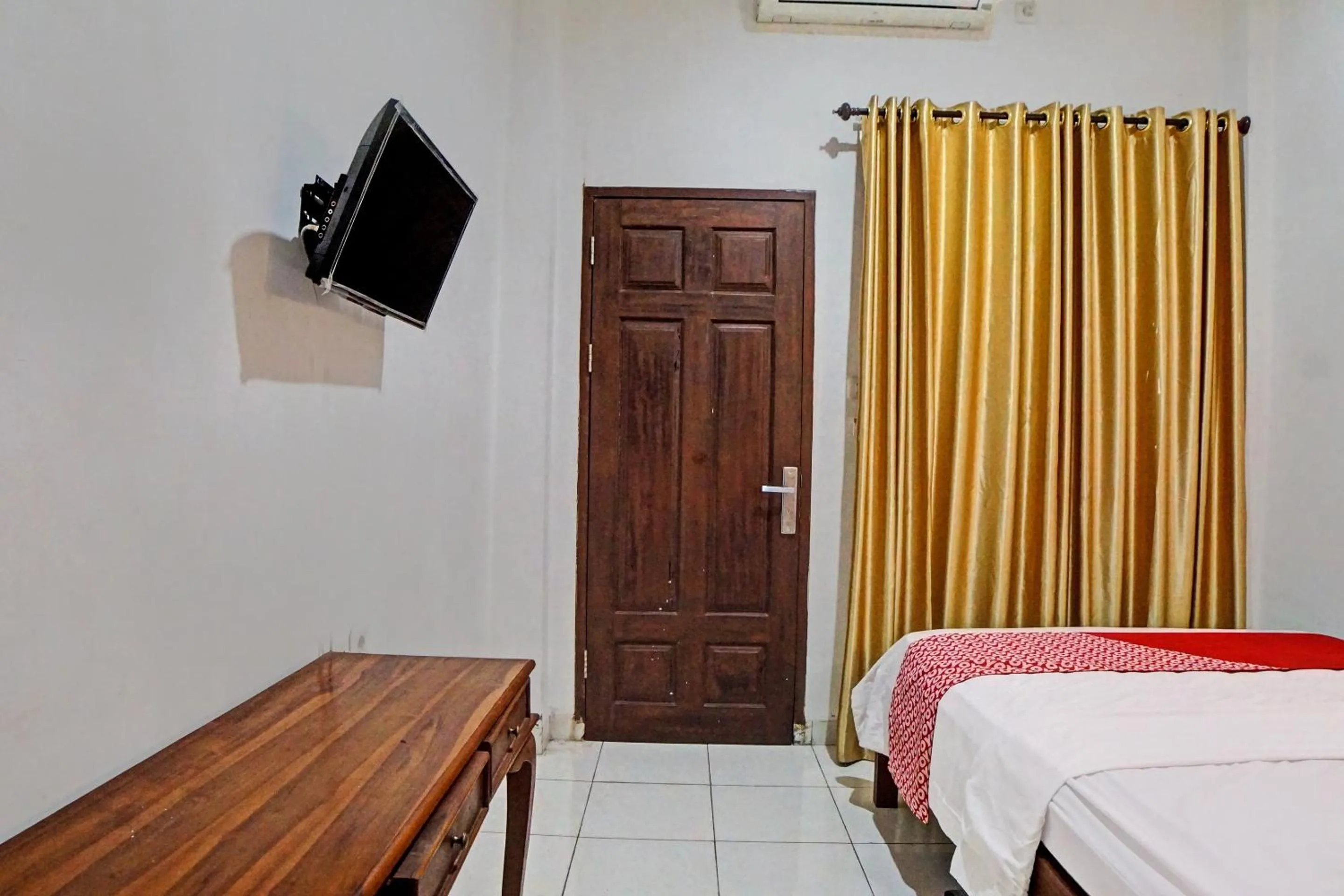 Bedroom in Hotel O Jr Residence Syariah