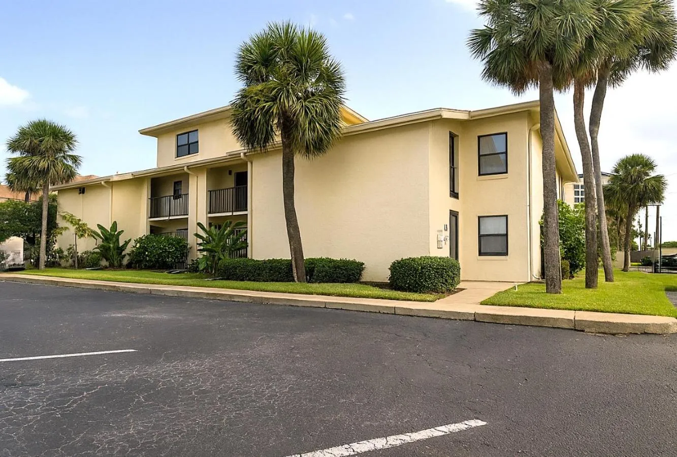 Property building in Welcome to Oasis #21 Your Coastal Retreat in Daytona Beach Shores-Walk To The Beach