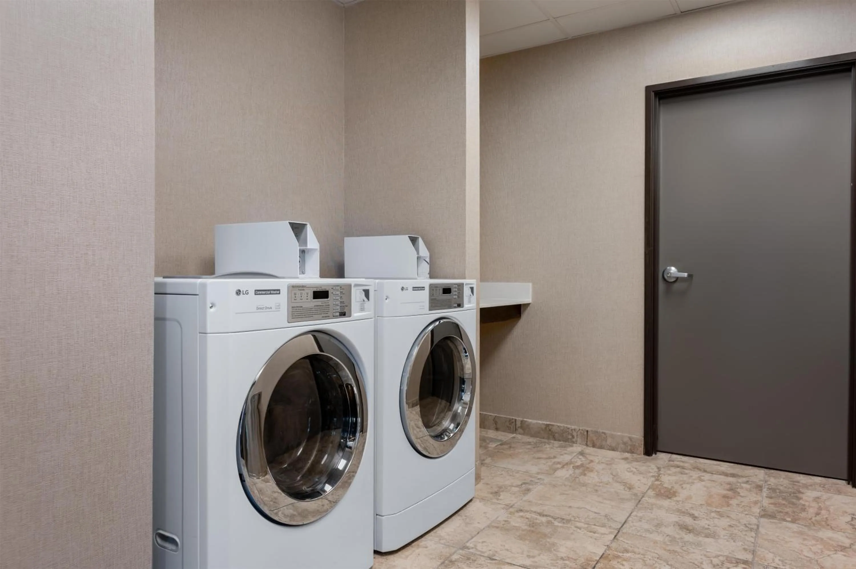 laundry in Hampton Inn Lake Charles