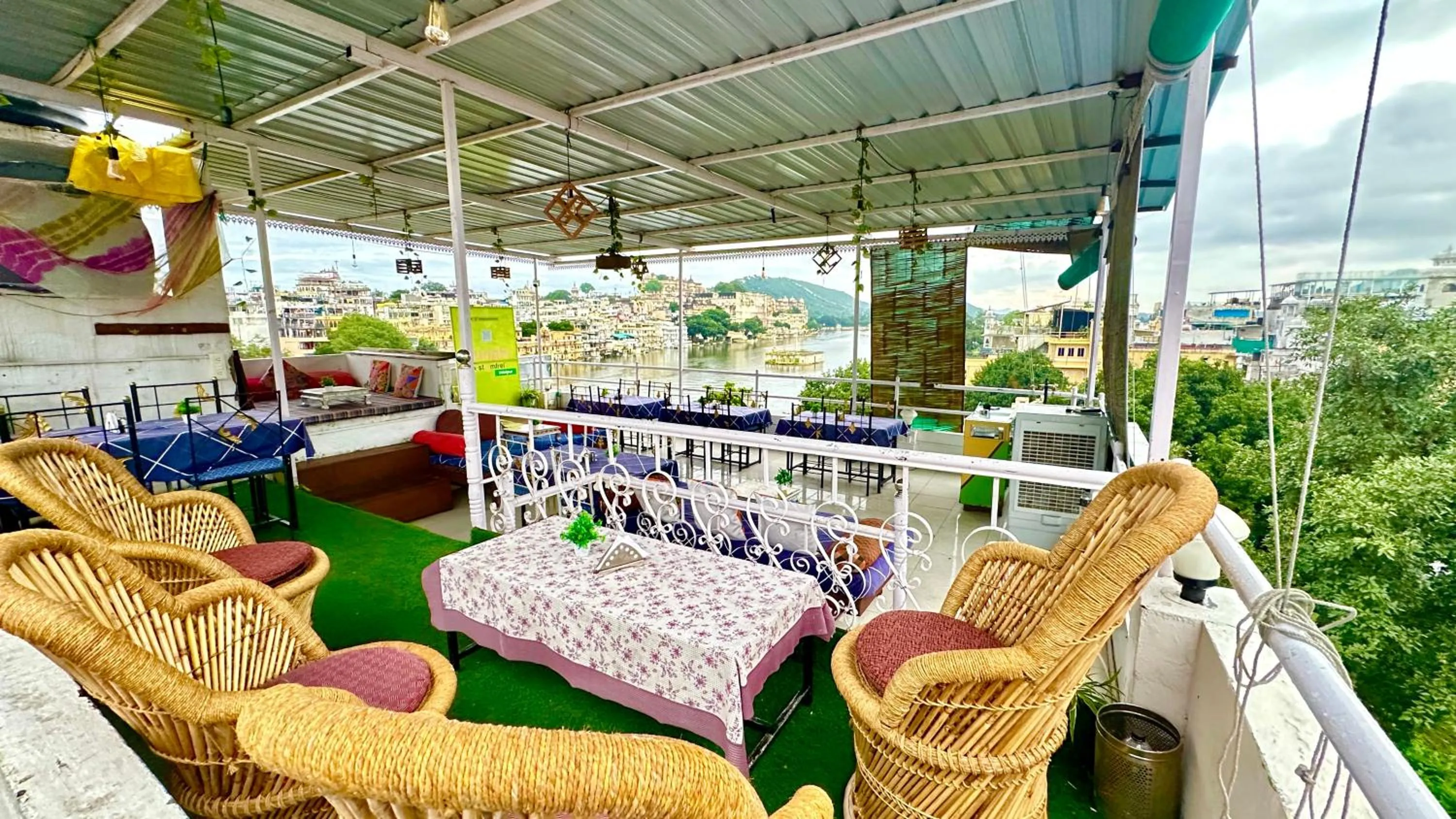 Restaurant/places to eat in Jungle by sturmfrei Udaipur