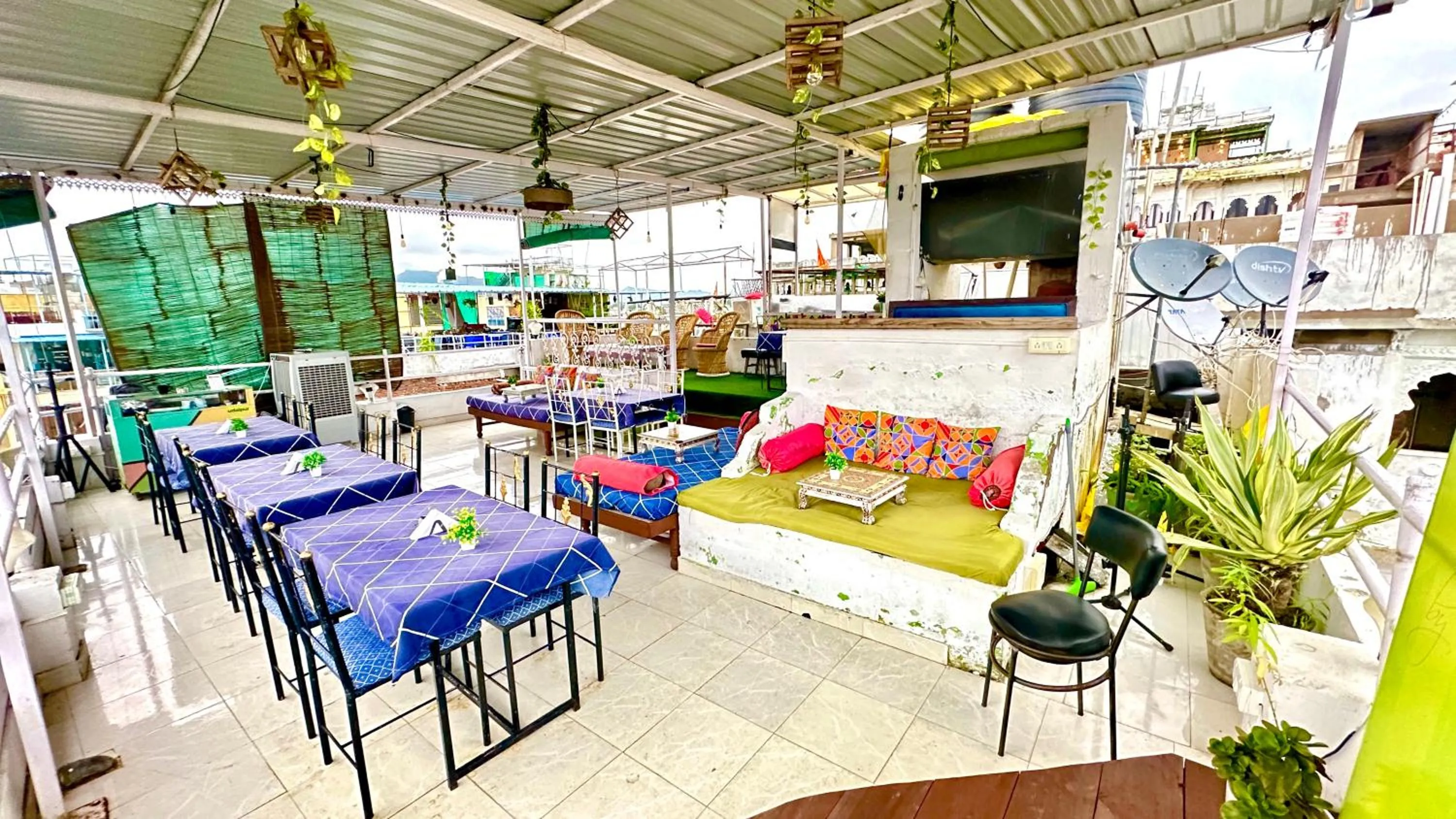 Restaurant/places to eat in Jungle by sturmfrei Udaipur