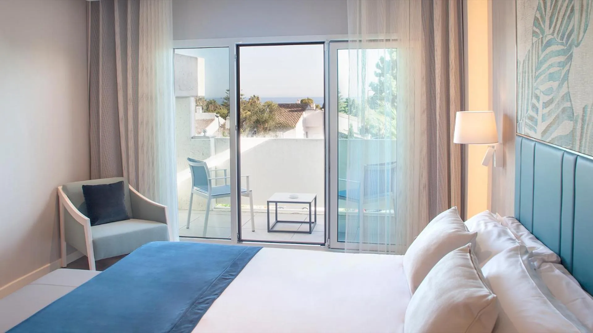 Bed in Alanda Marbella Hotel & Wellness