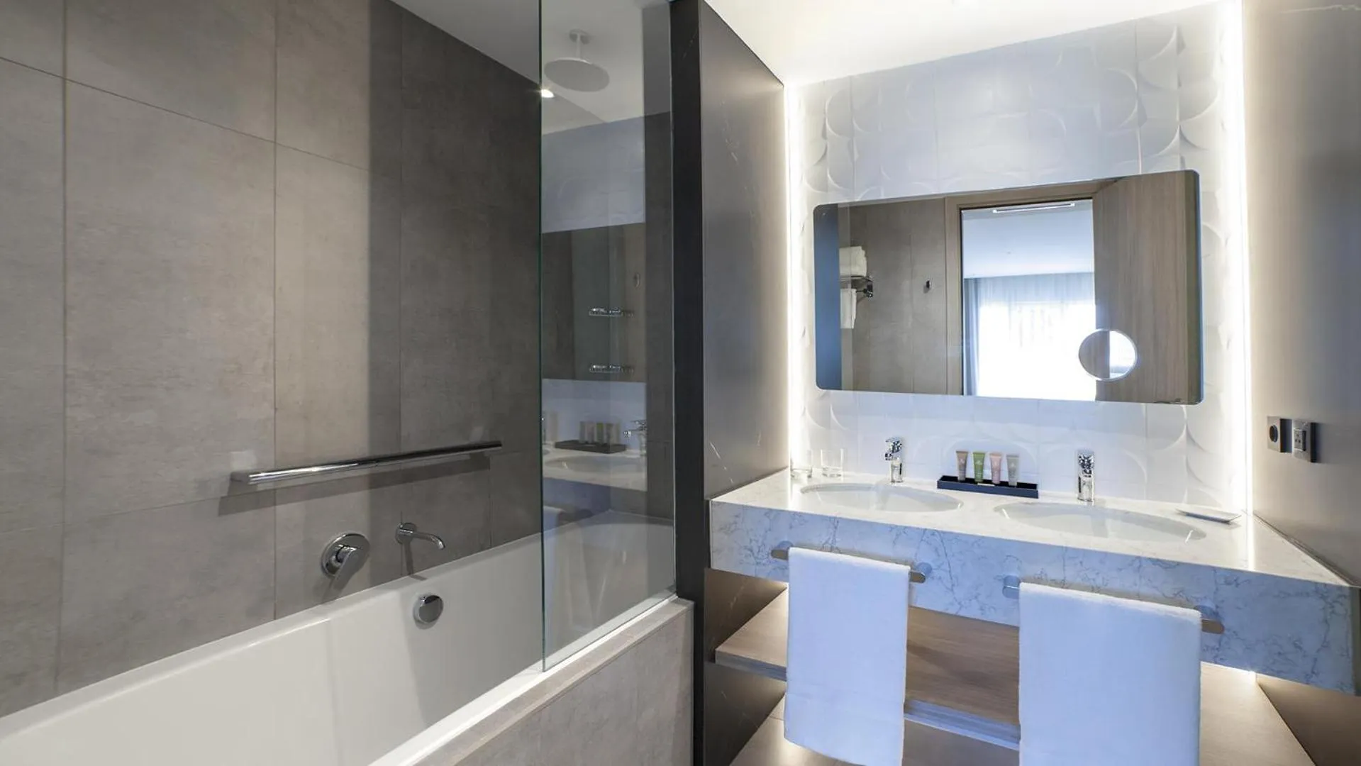 Bathroom in Alanda Marbella Hotel & Wellness