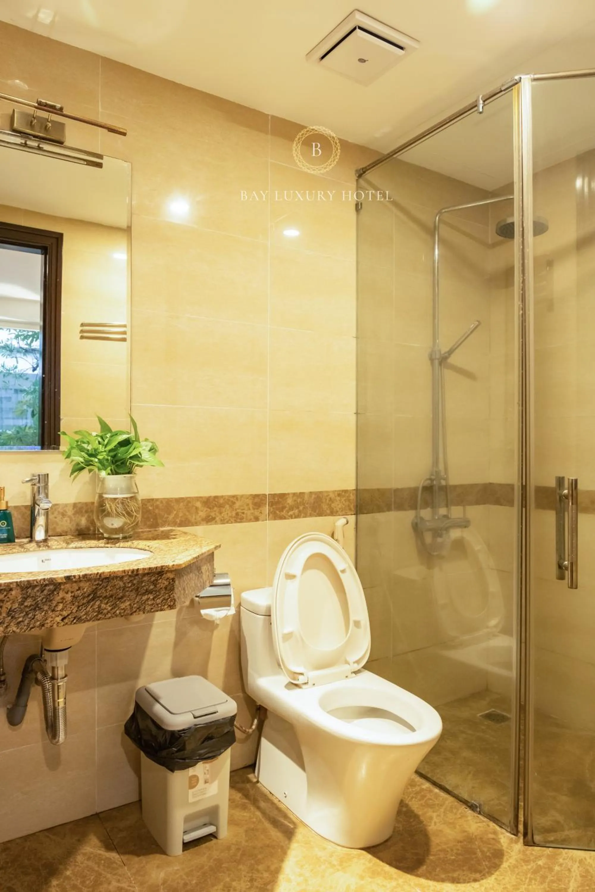 Bathroom in Bay Luxury Hotel & Spa - 9 Nguyen Truong To