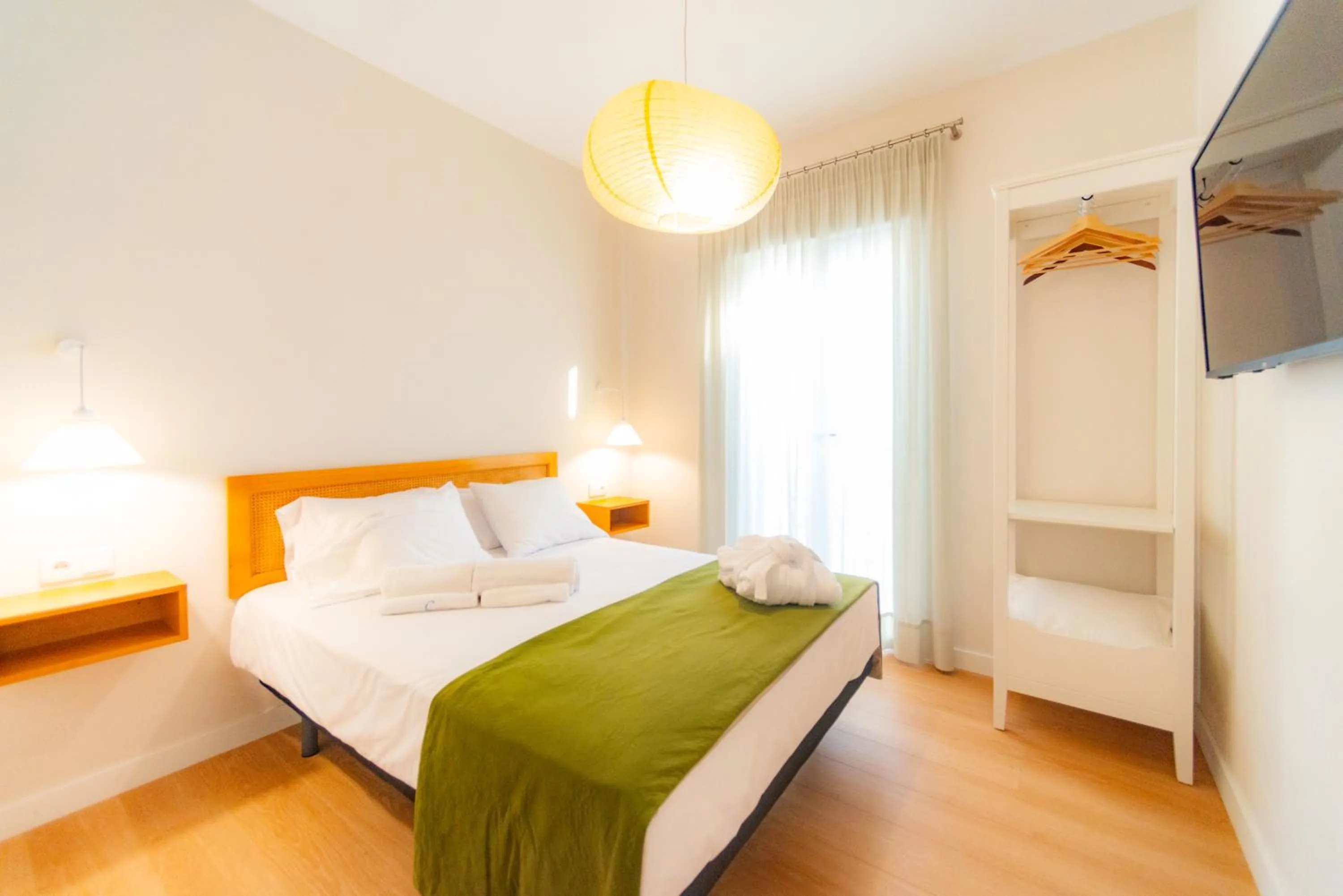 Bedroom, Bed in Suites Casa San Mateo