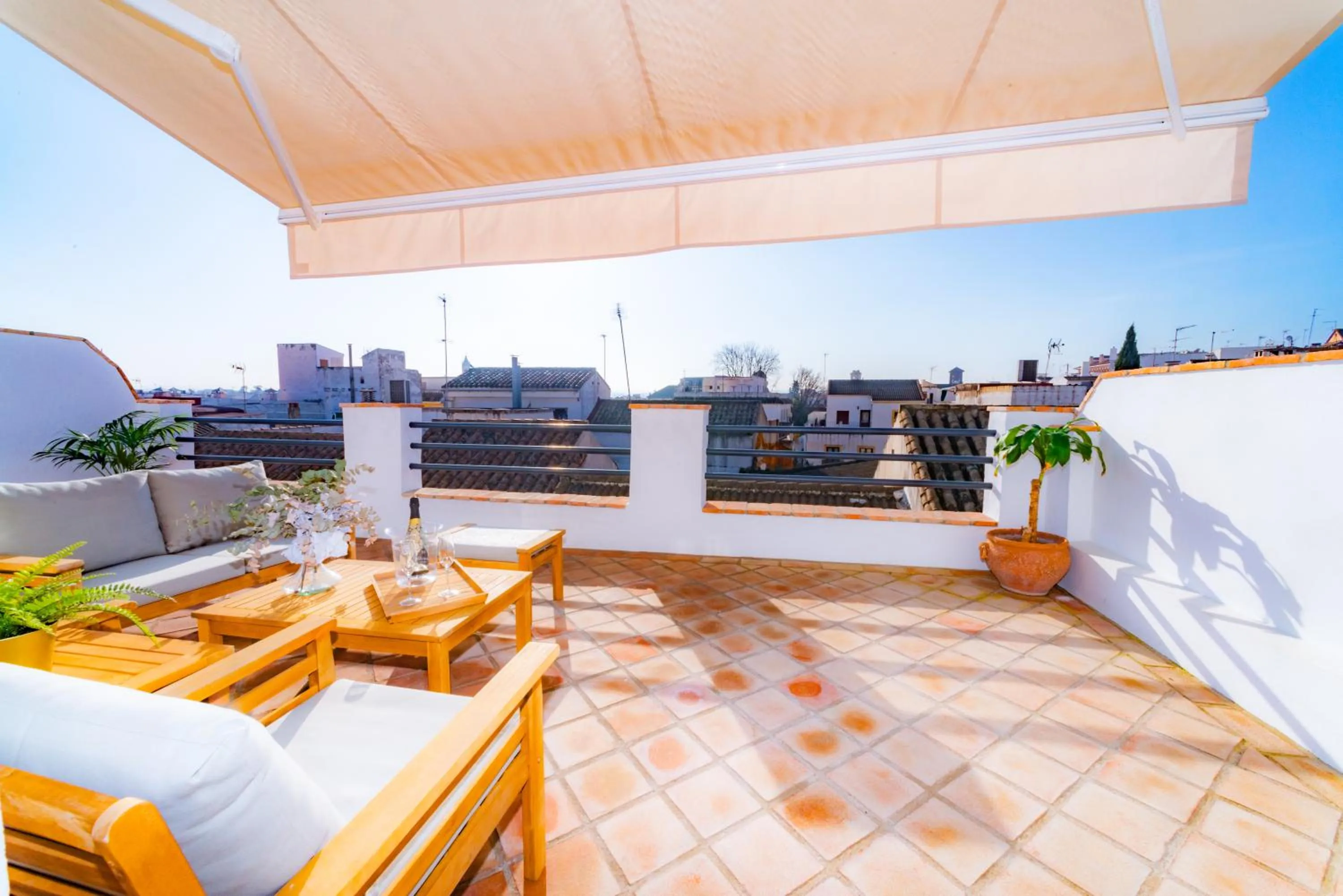 Balcony/Terrace in Suites Casa San Mateo