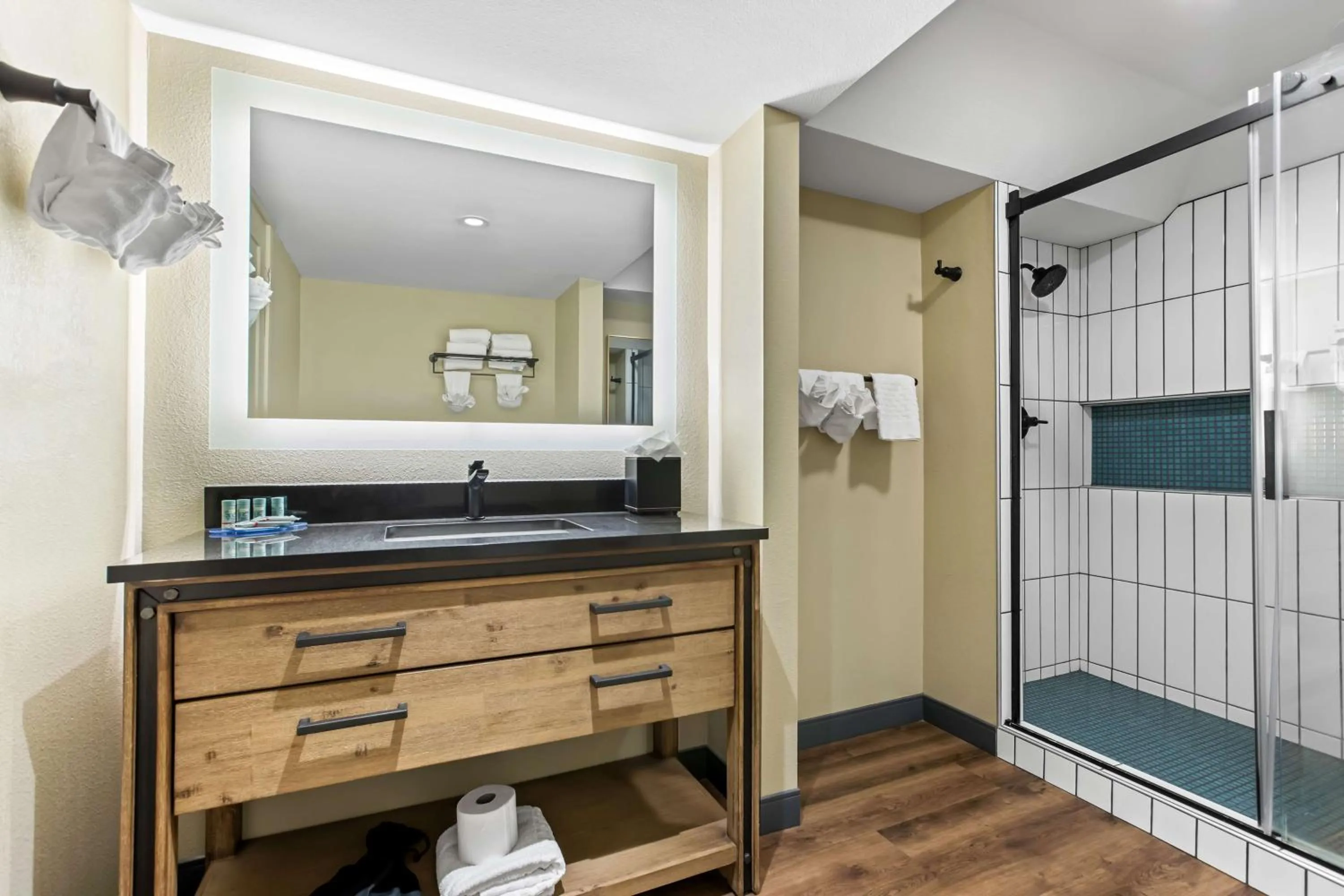 Bathroom in Best Western Downtown Casper Hotel