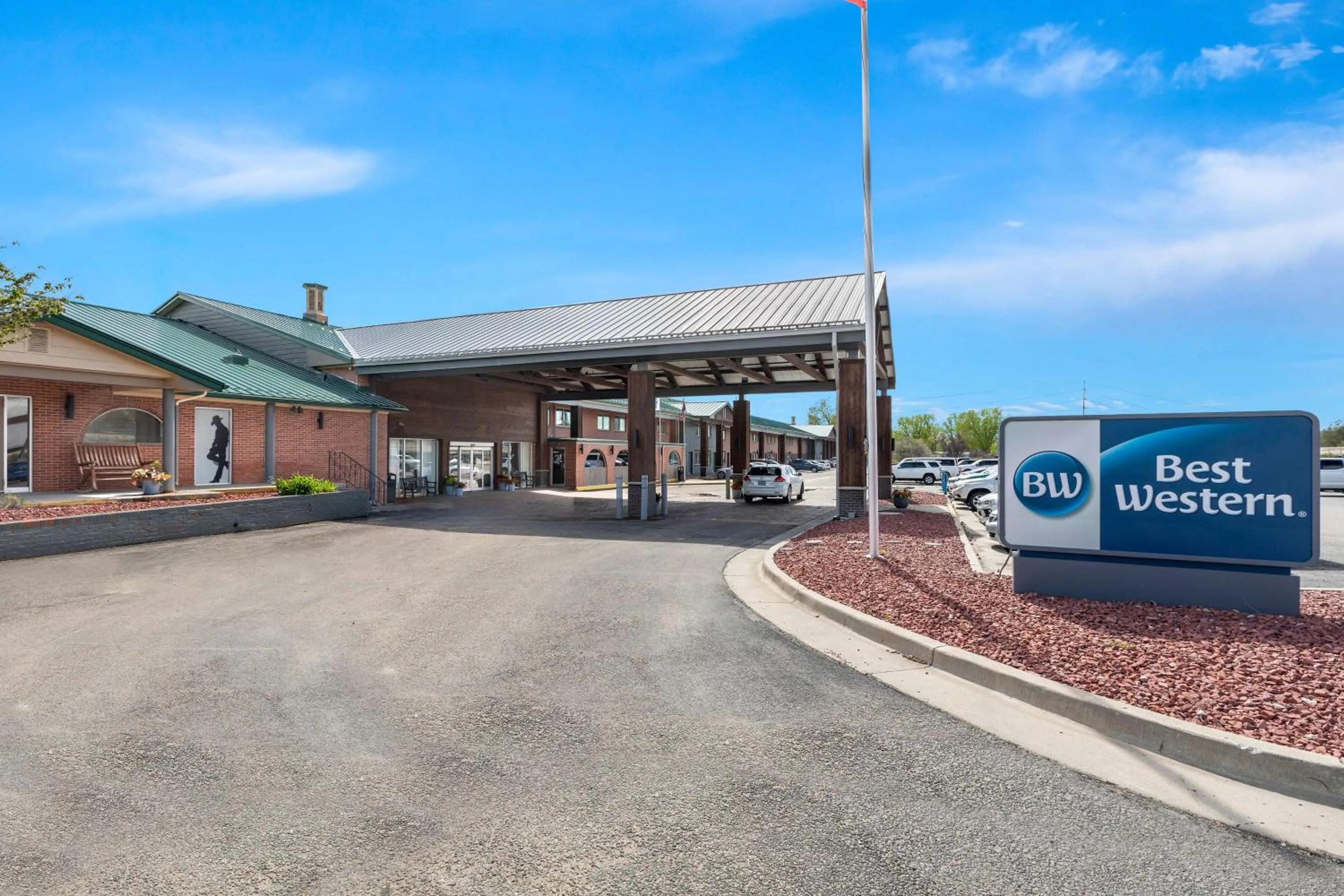 Property building in Best Western Downtown Casper Hotel