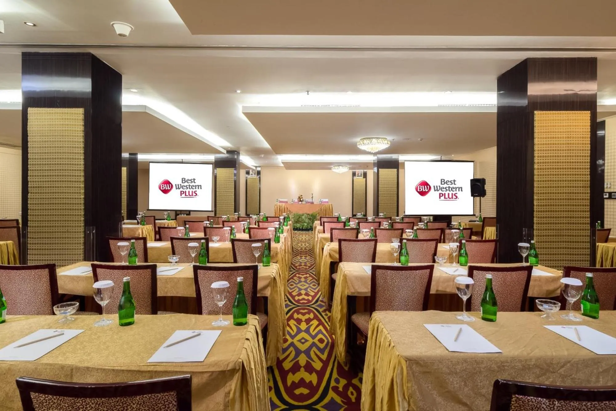Banquet/Function facilities in Best Western Plus Makassar Beach