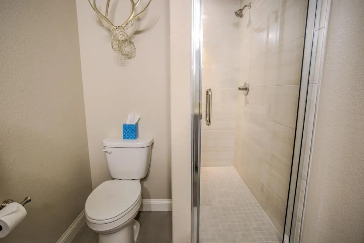 4BD Pikes Peak Views Minutes to Hiking & Dining