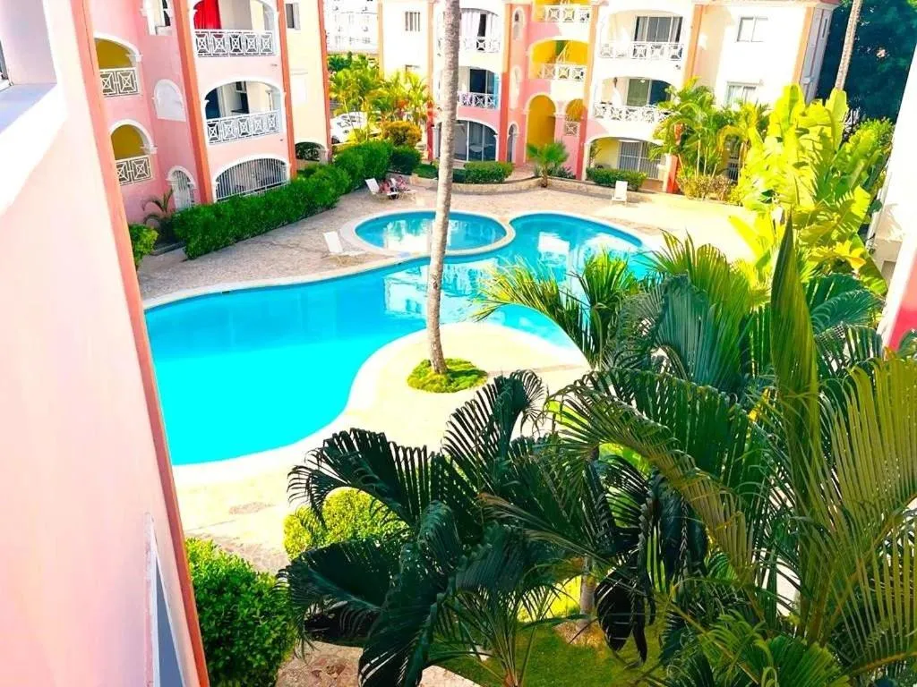 Swimming pool in El Dorado Apartment 1bedroom walking distance from Playa Bavaro