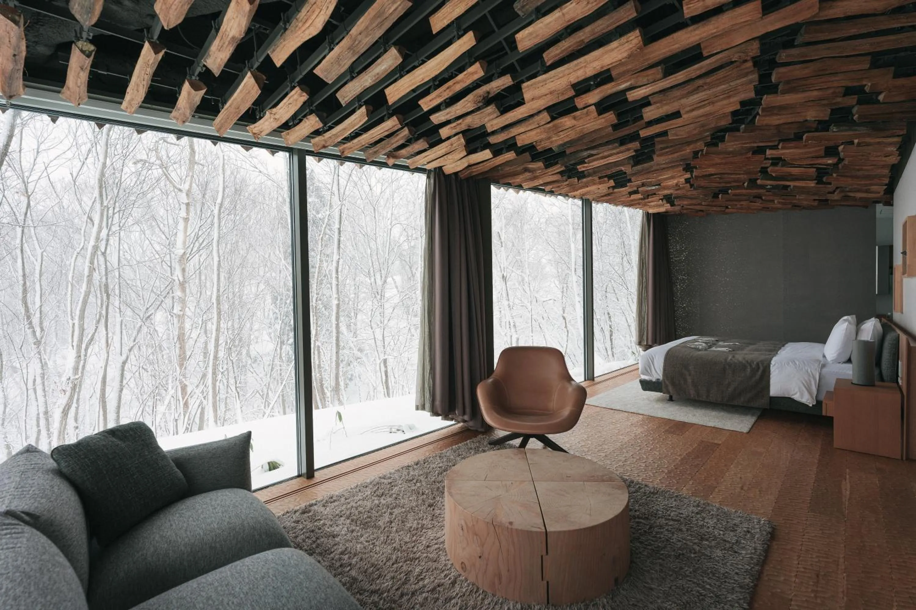 Bed in SNOW PEAK FIELD SUITE SPA HEADQUARTERS