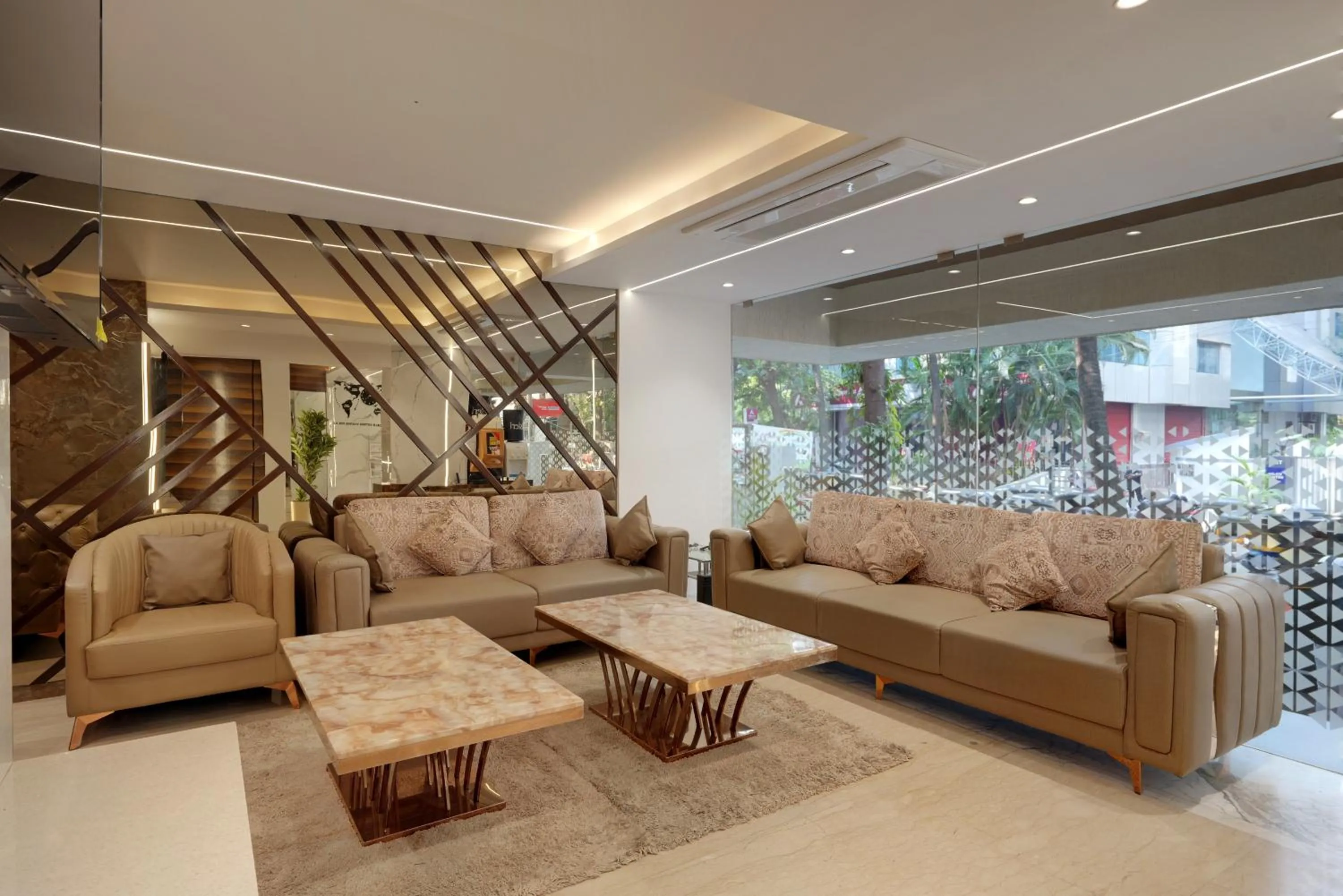 Planet Boutique Hotel