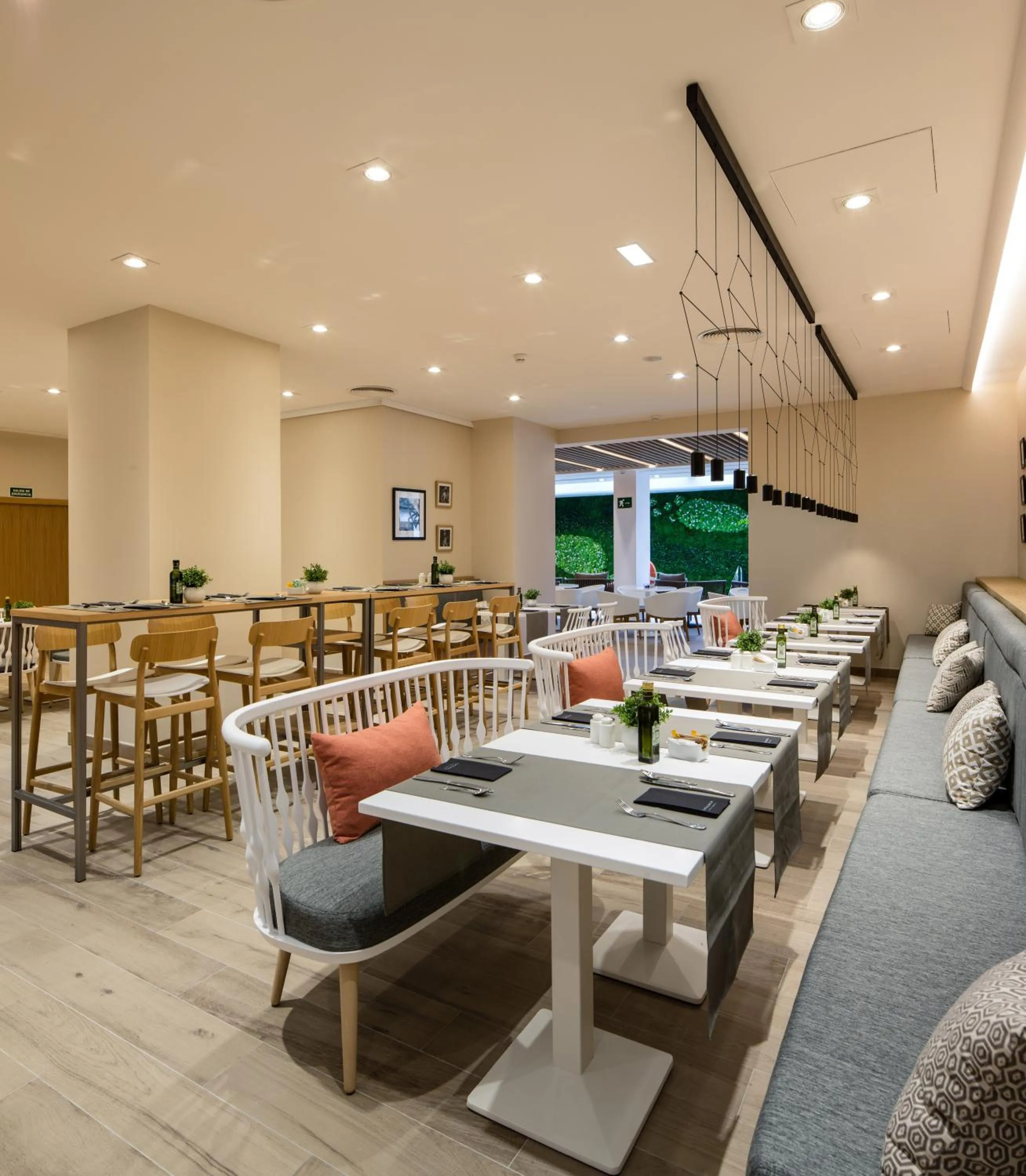 Restaurant/places to eat in Catalonia Giralda