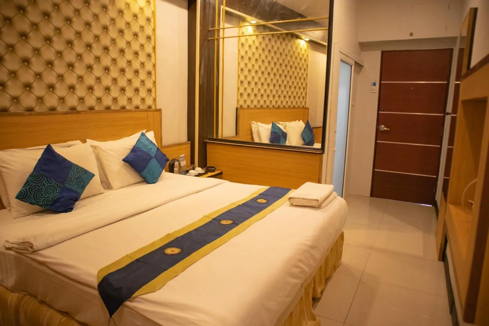 Bedroom, Bed in The ESSE Hotel Pattaya