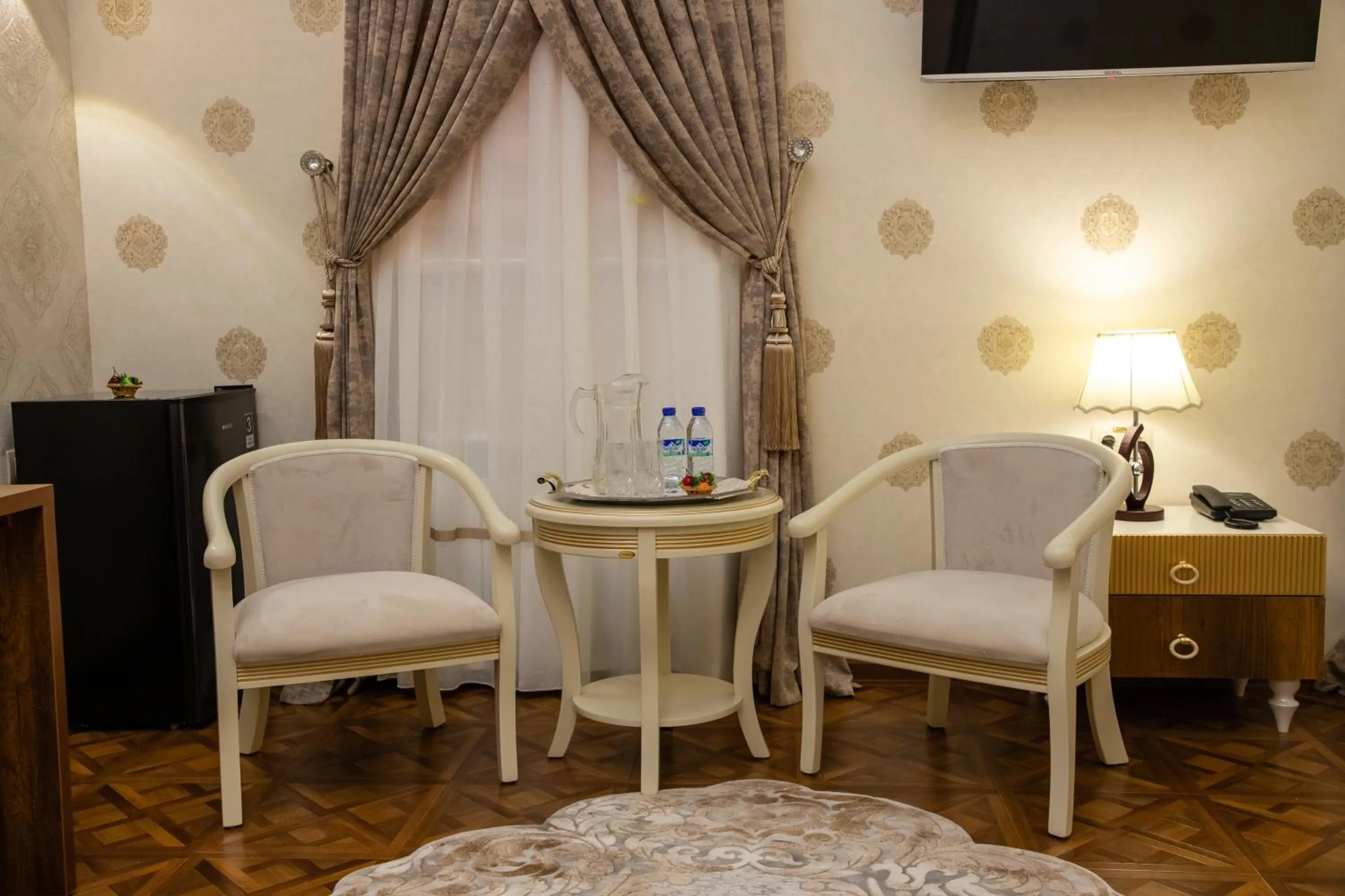 Photo of the whole room in Renaissance Boutique Hotel