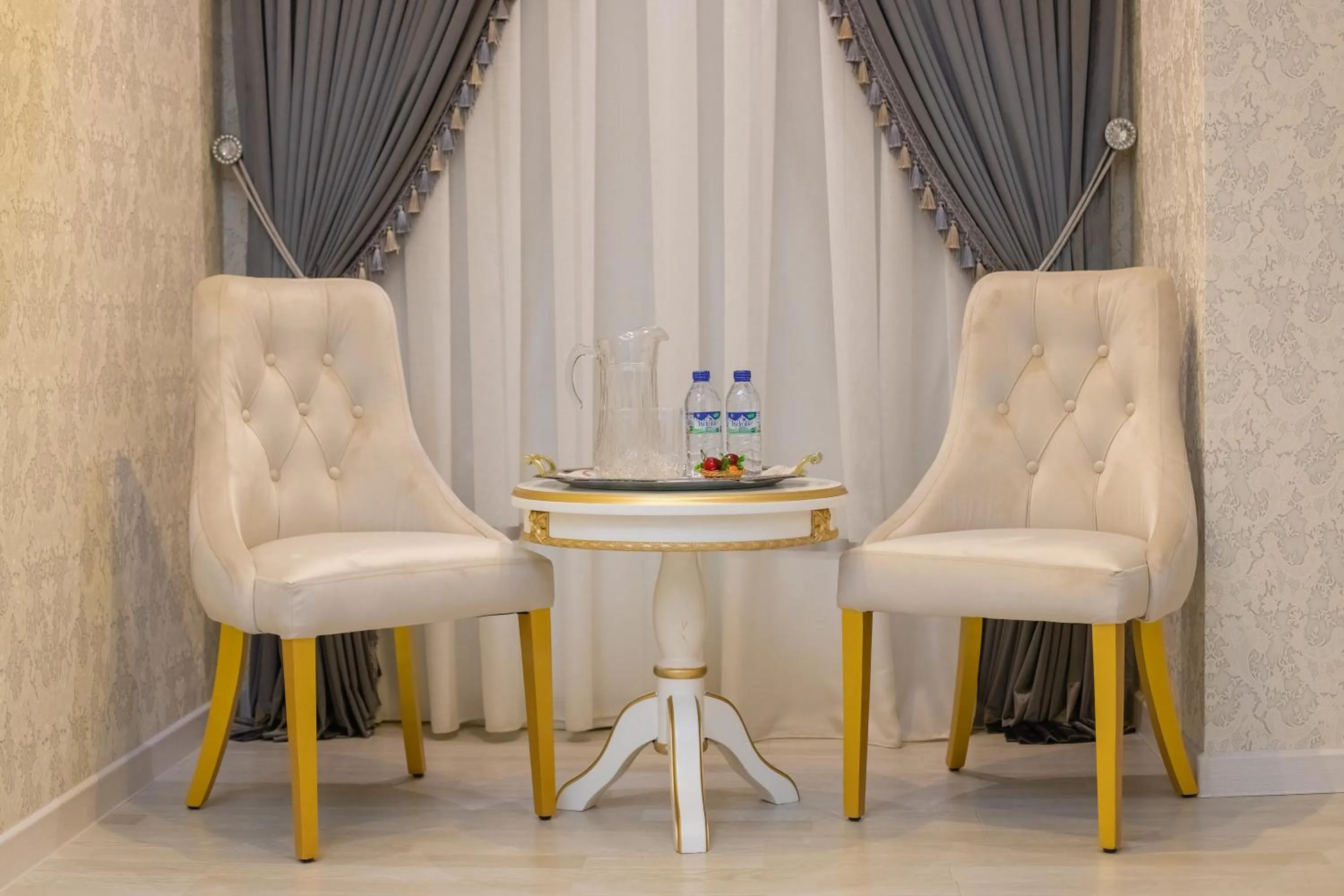 Area and facilities in Renaissance Boutique Hotel