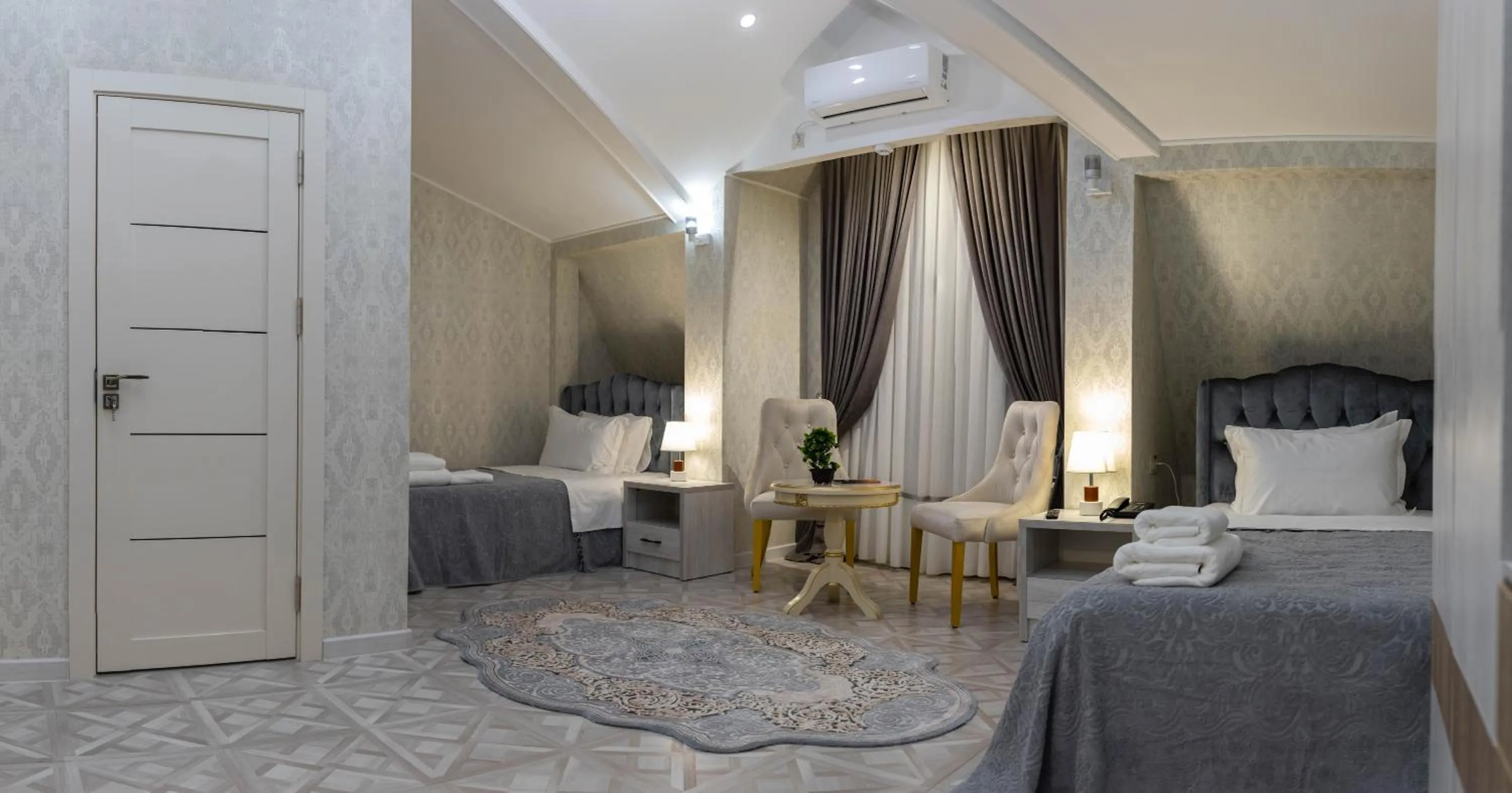 Photo of the whole room, Bed in Renaissance Boutique Hotel