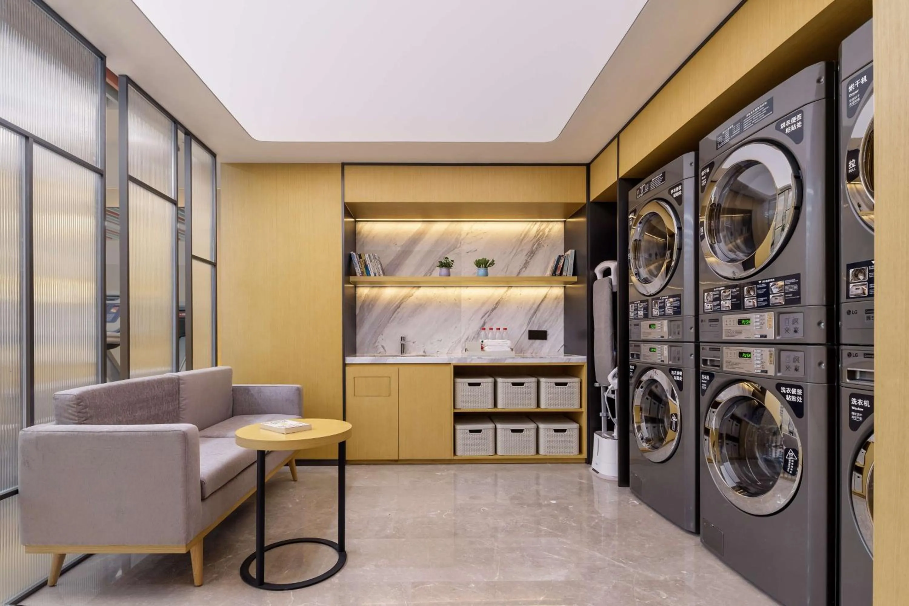 Property building in Hilton Garden Inn Chengdu Kuanzhai Alley