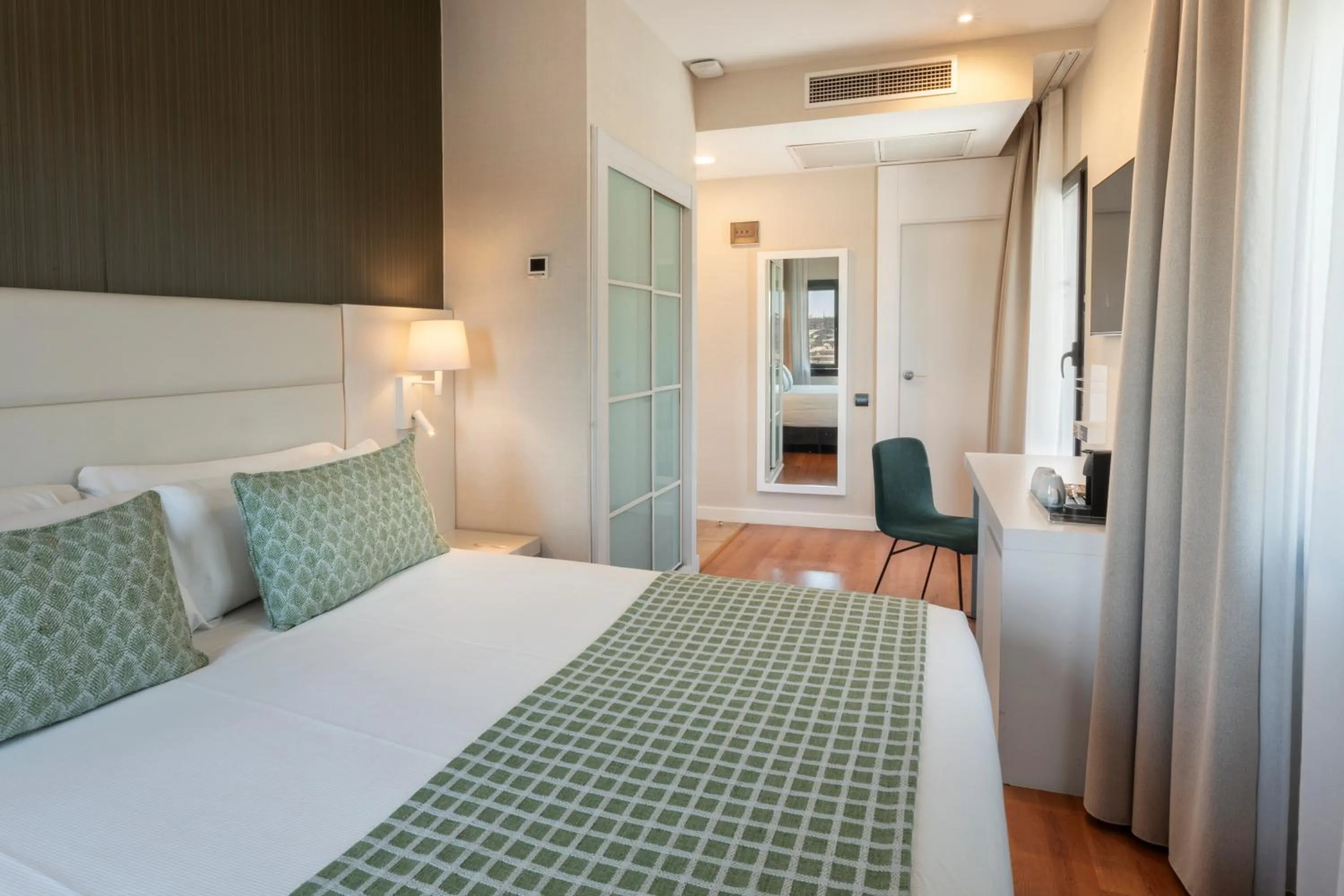 Bed in Catalonia Plaza Mayor Salamanca