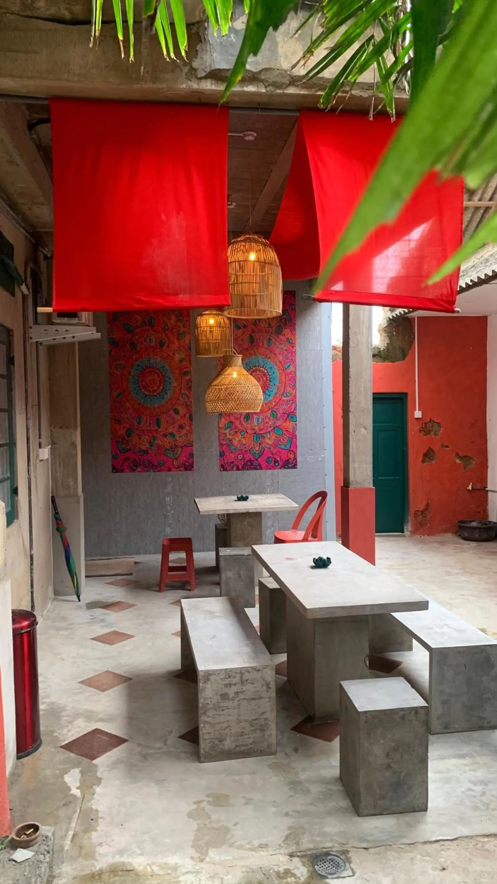 Colombo Beach Hostel