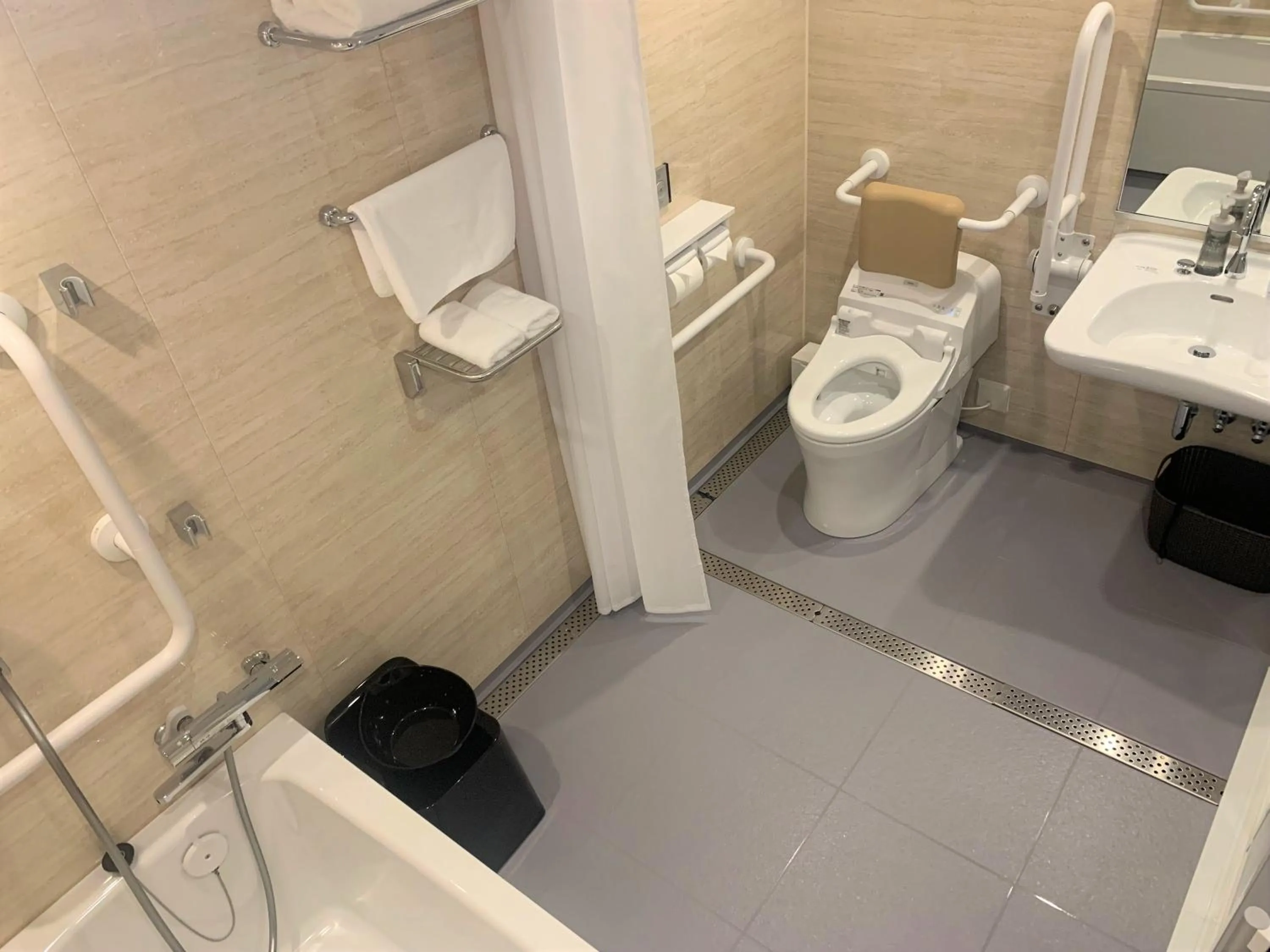 Bathroom in Hotel Keihan Namba Grande