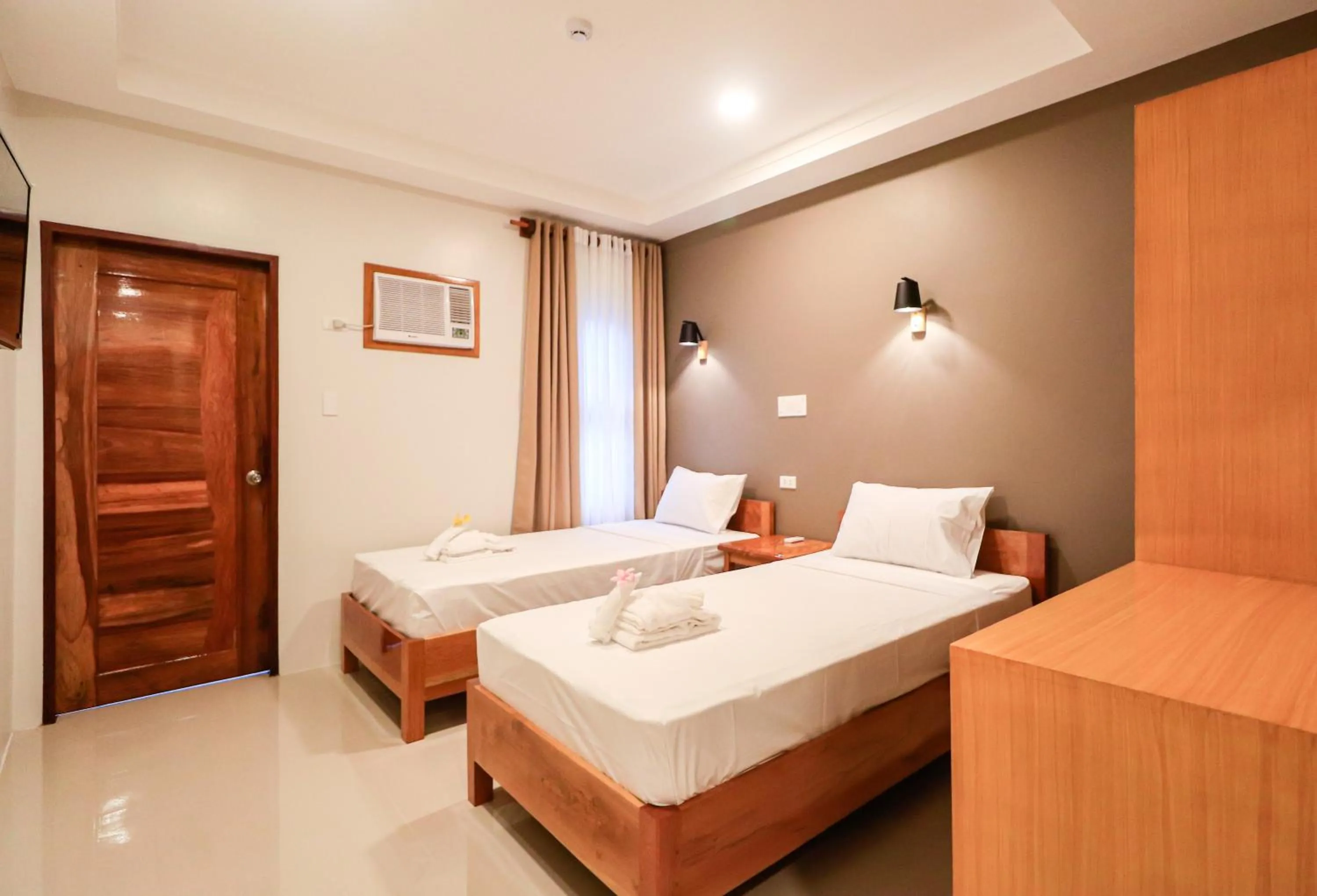 Bed in Josefina's Tourist Inn