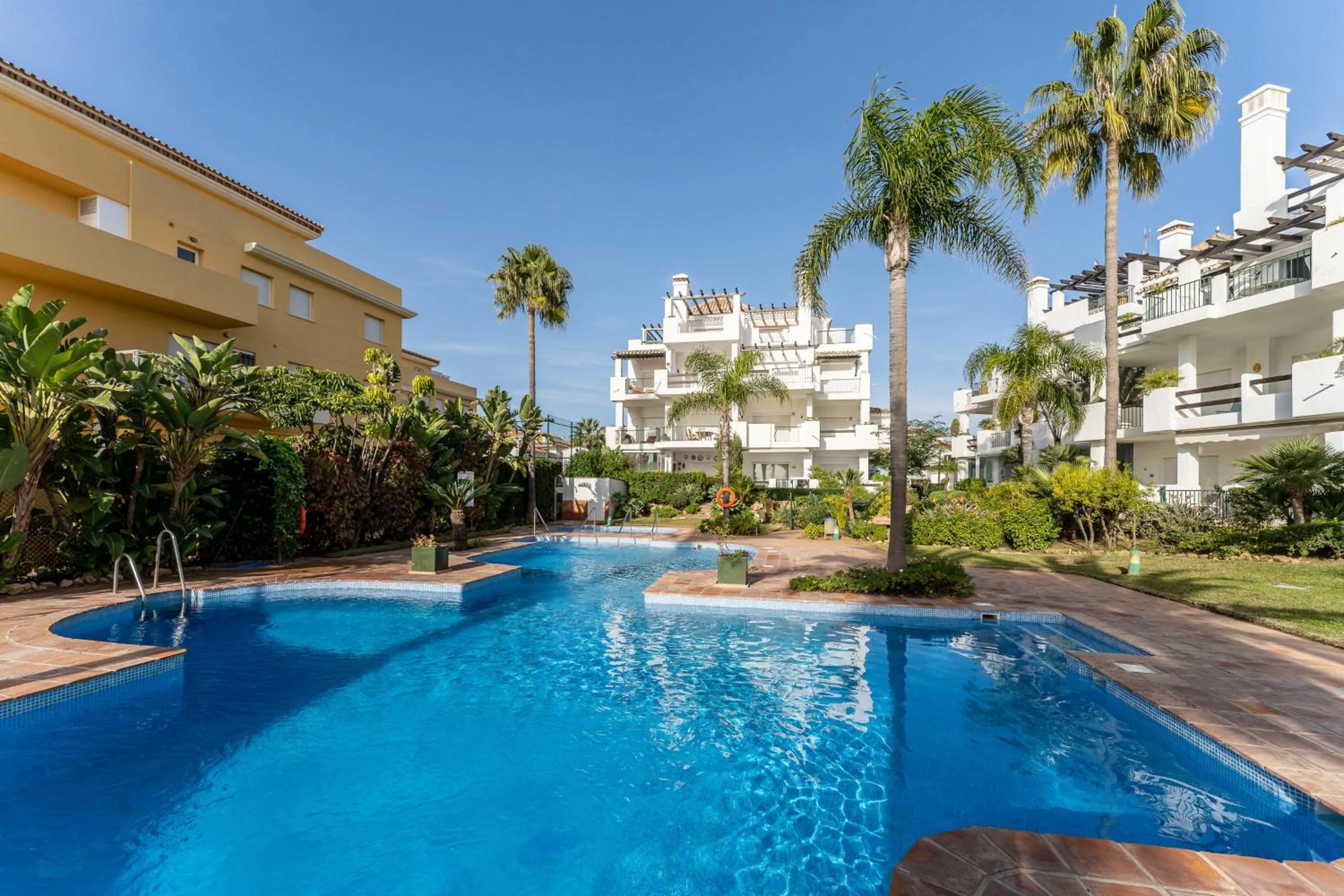 Property building in 228 Arruzafa Playa La cala de Mijas