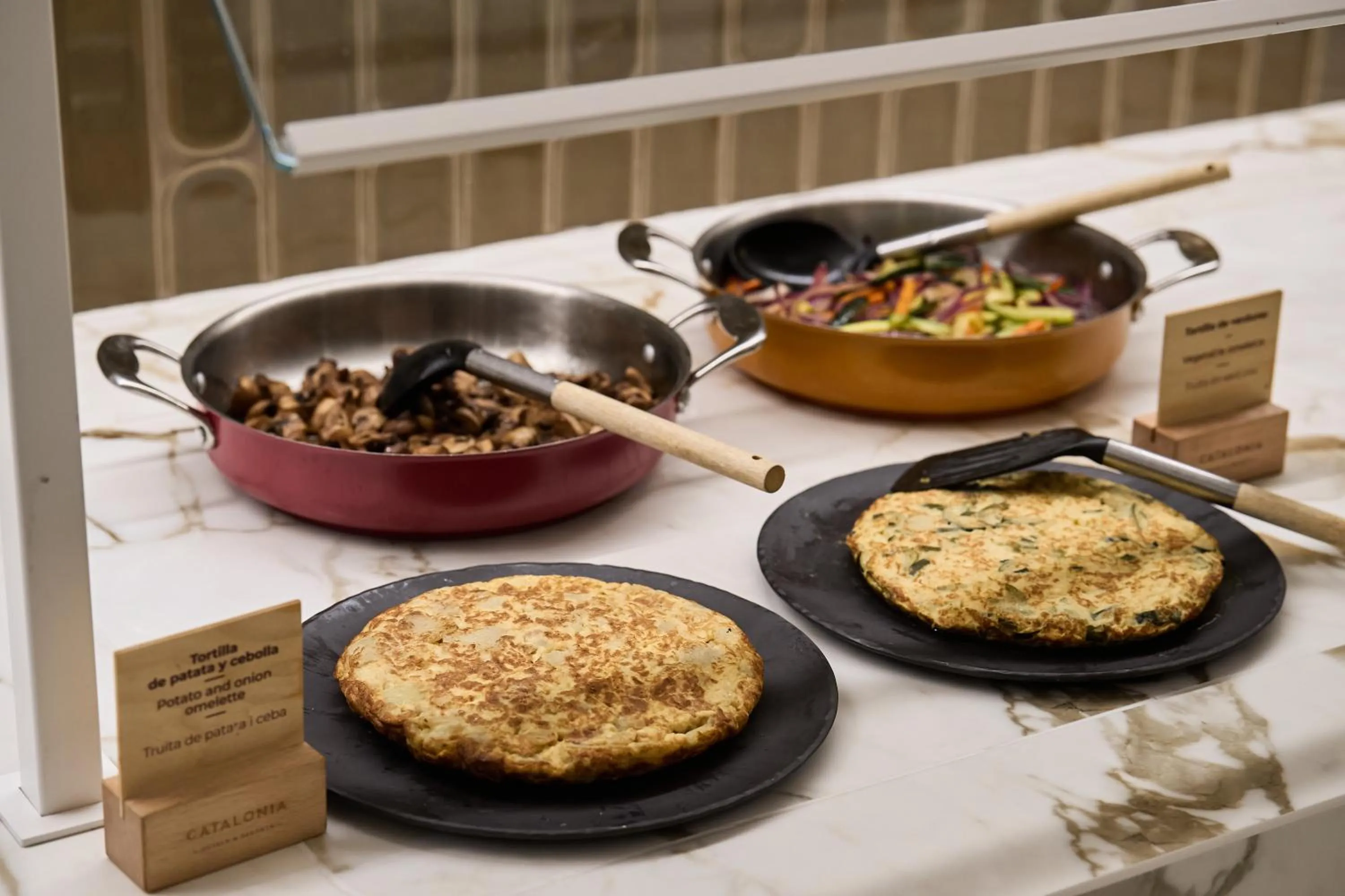 Food and drinks in Catalonia Plaza Catalunya