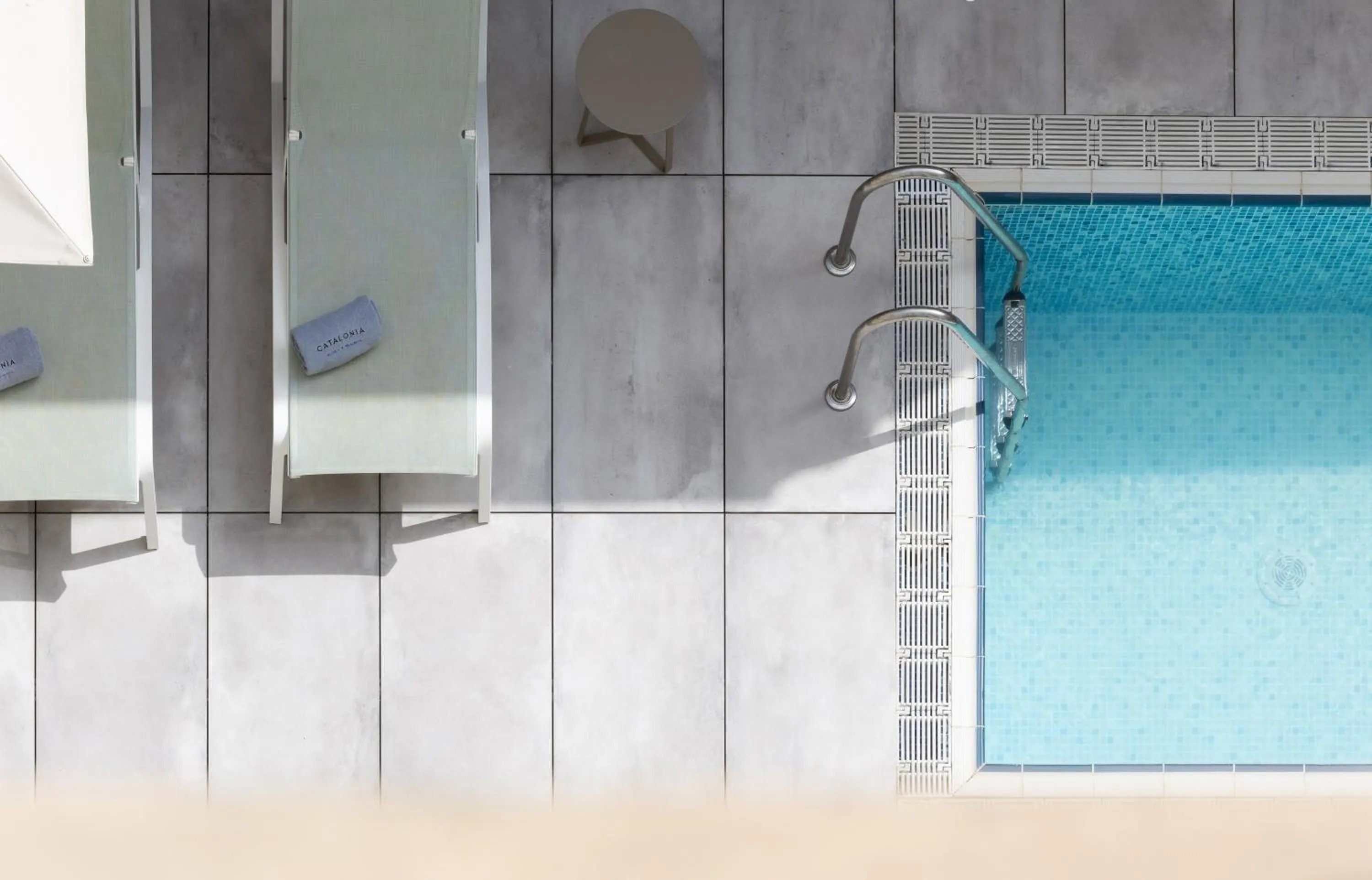 Swimming pool in Catalonia Diagonal Centro