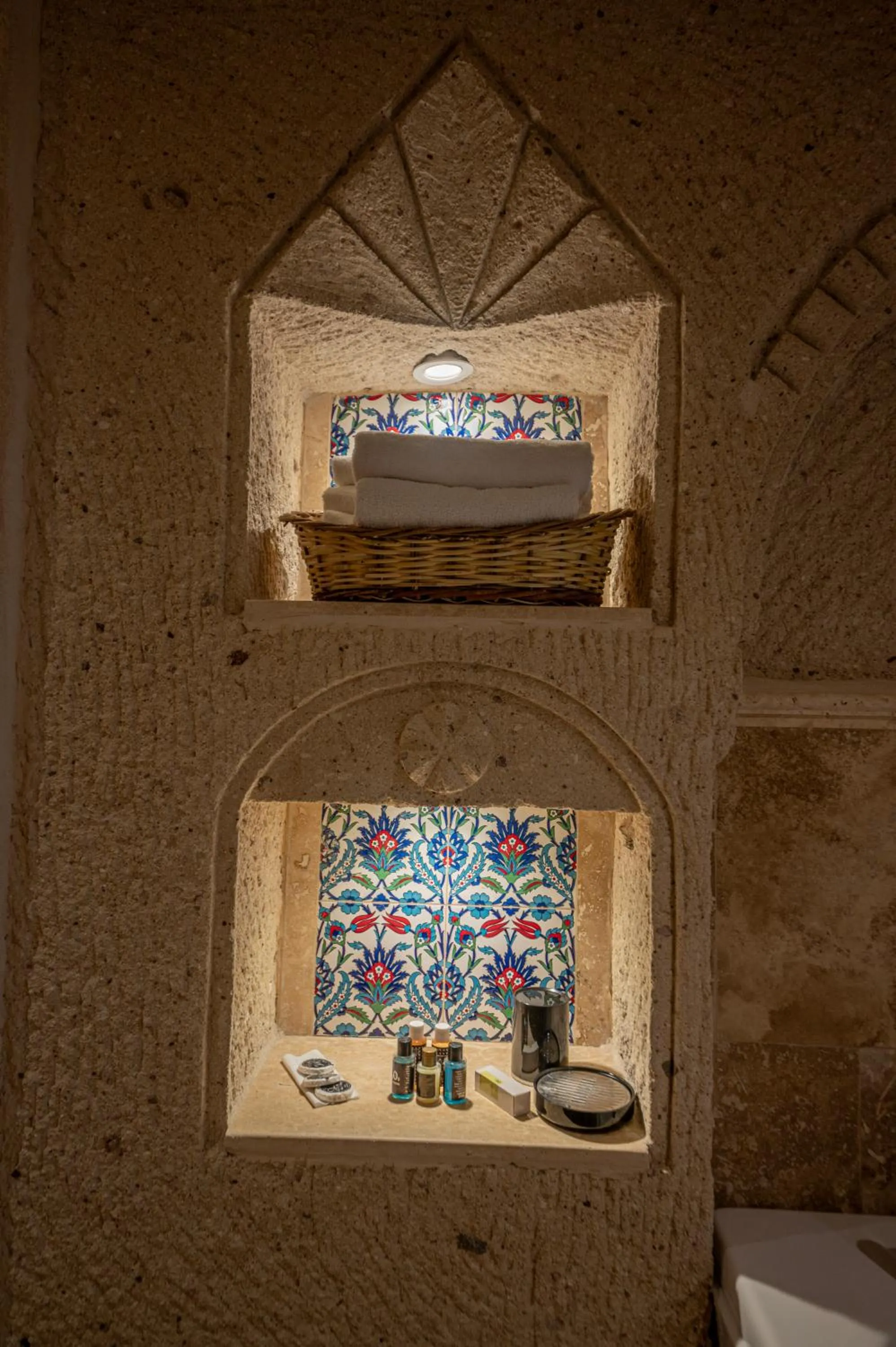 Bathroom in FARMER CAVE HOUSE