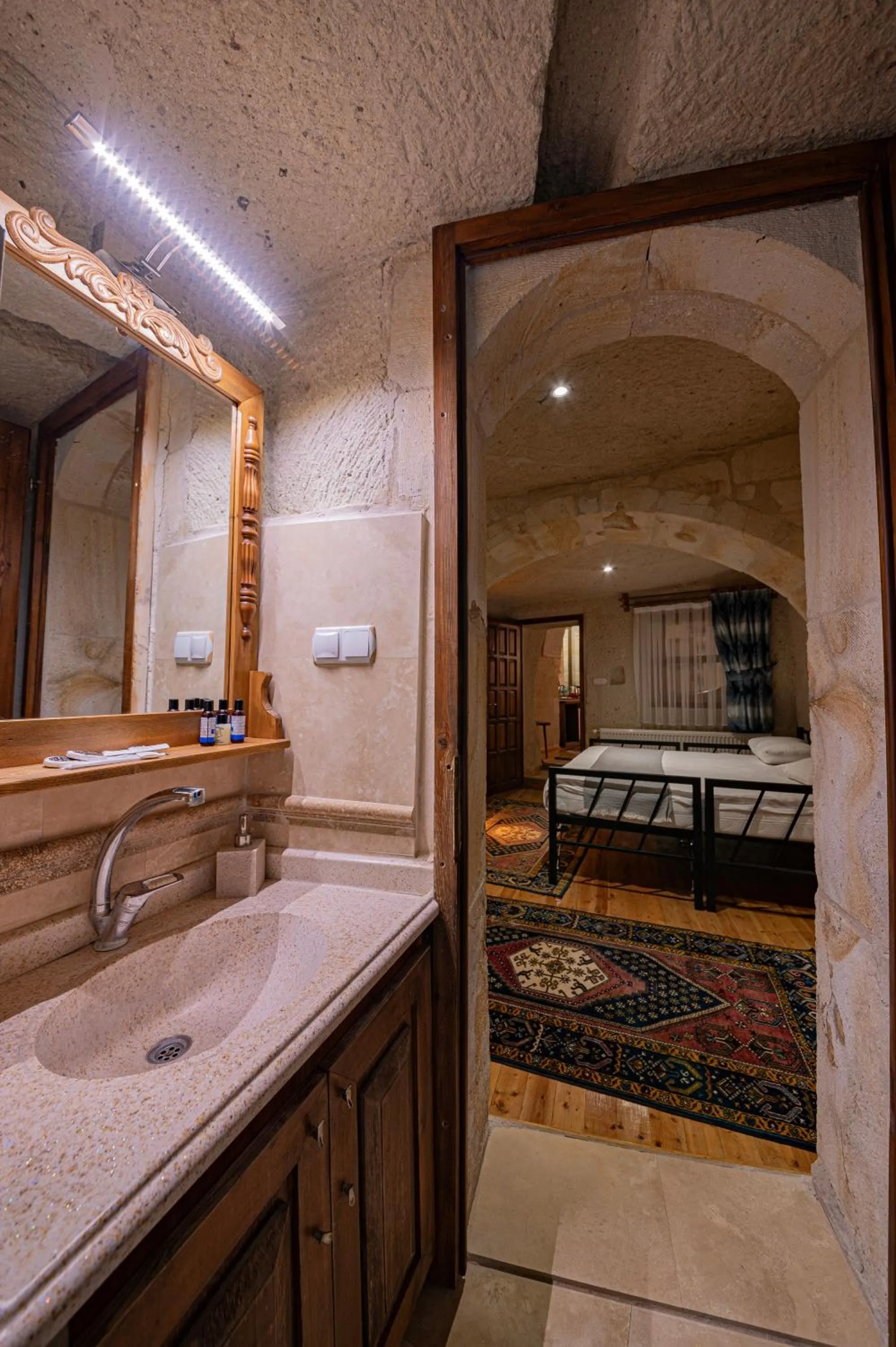 Bathroom in FARMER CAVE HOUSE