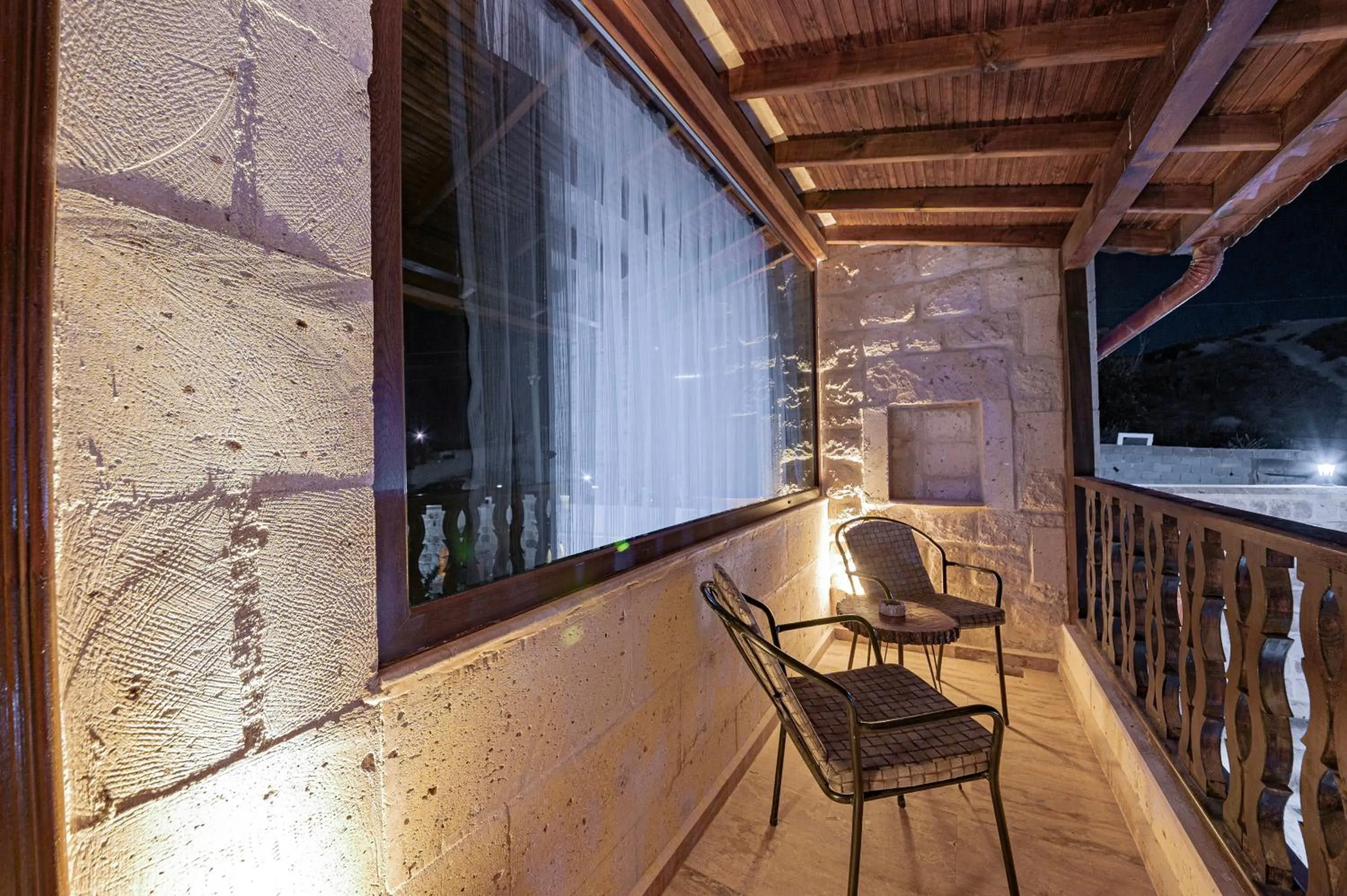 Balcony/Terrace in FARMER CAVE HOUSE