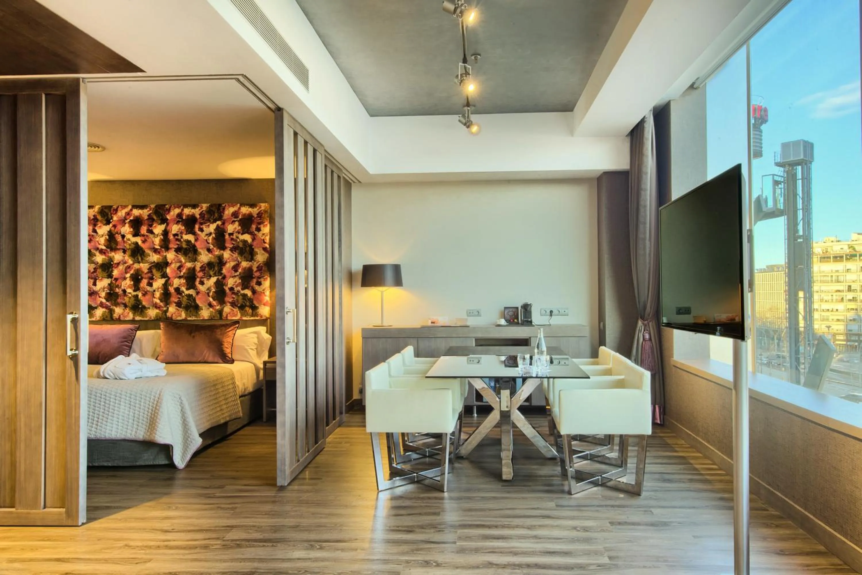 Living room, Bed in Catalonia Barcelona Plaza