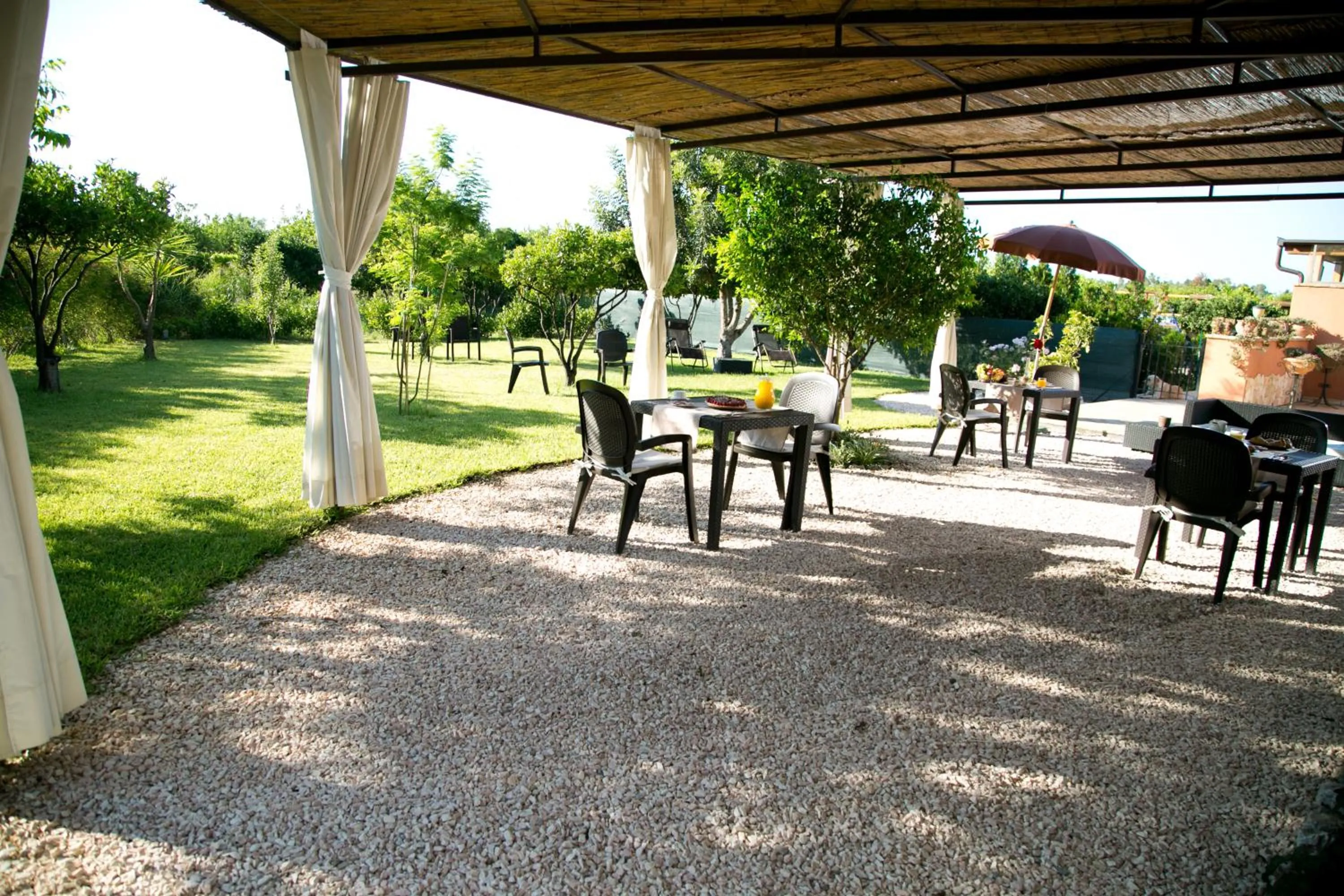Patio in B&B Villa Valentina