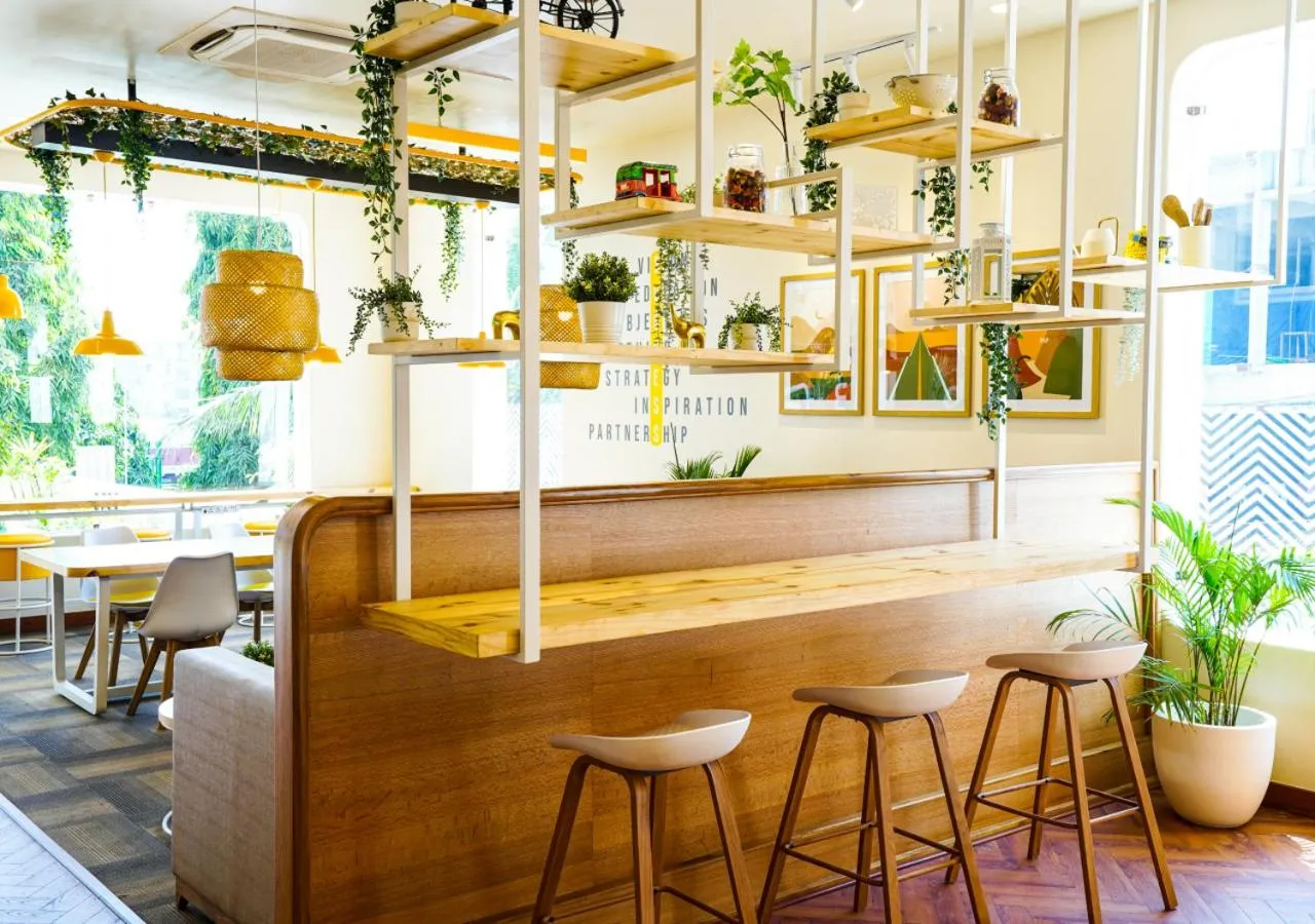 Lobby or reception in Bloom Hotel - Bengaluru Airport