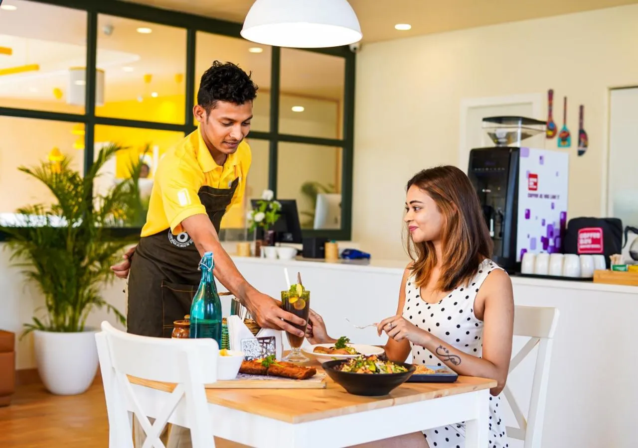 Restaurant/places to eat in Bloom Hotel - Bengaluru Airport