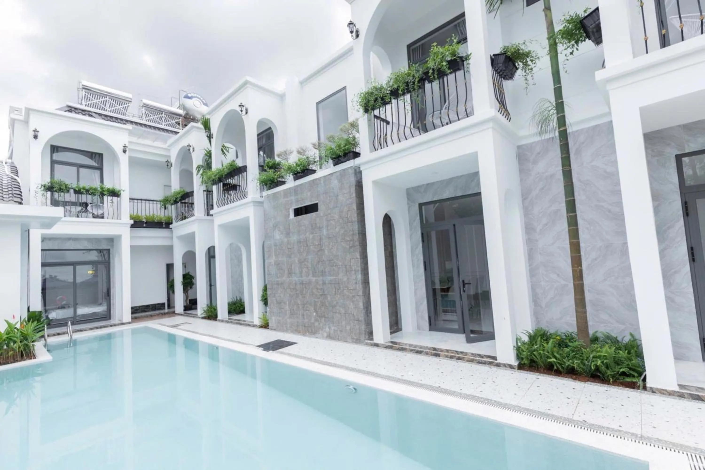 Property building in Ninh Hoa Garden
