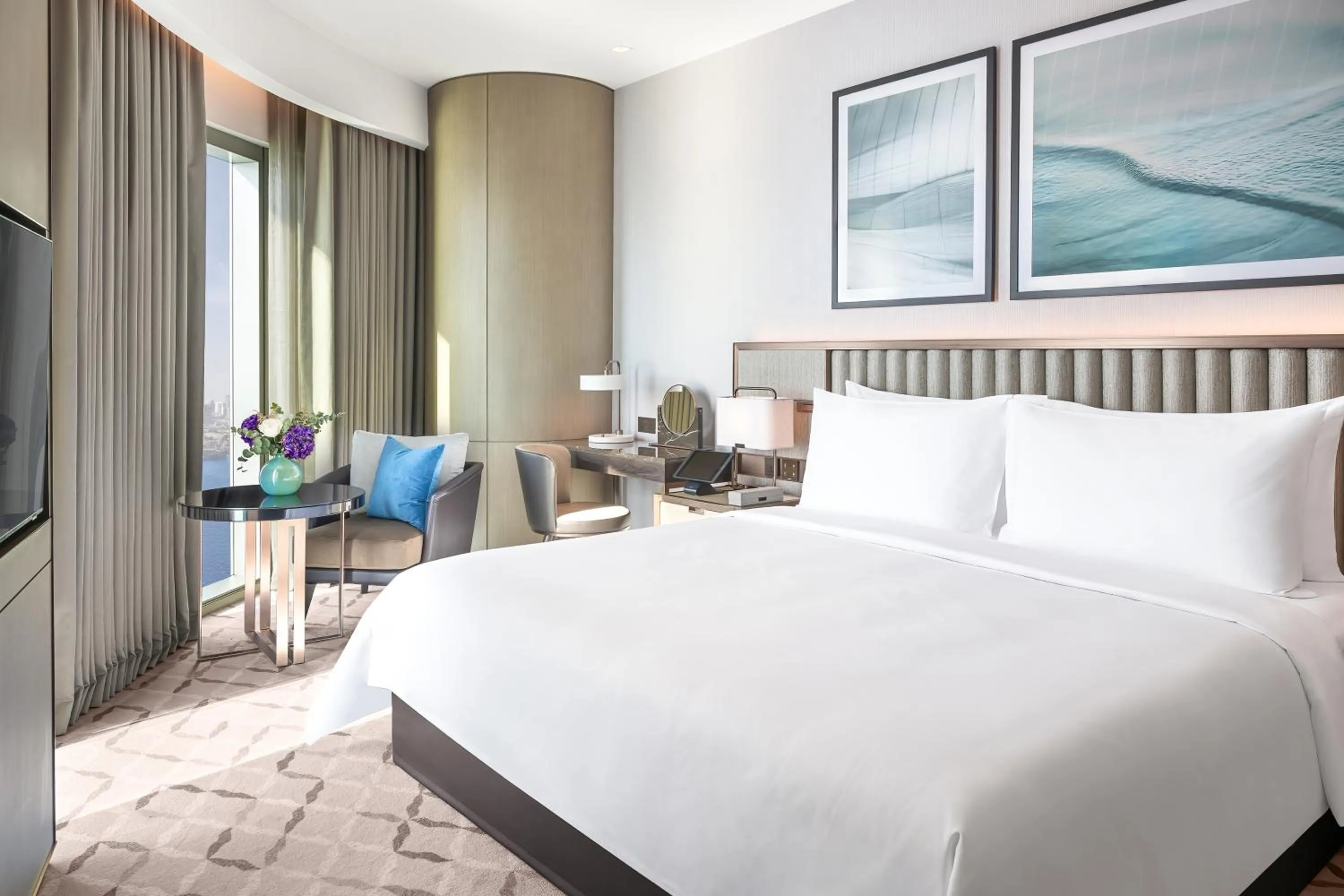 Bedroom, Bed in Address Creek Harbour