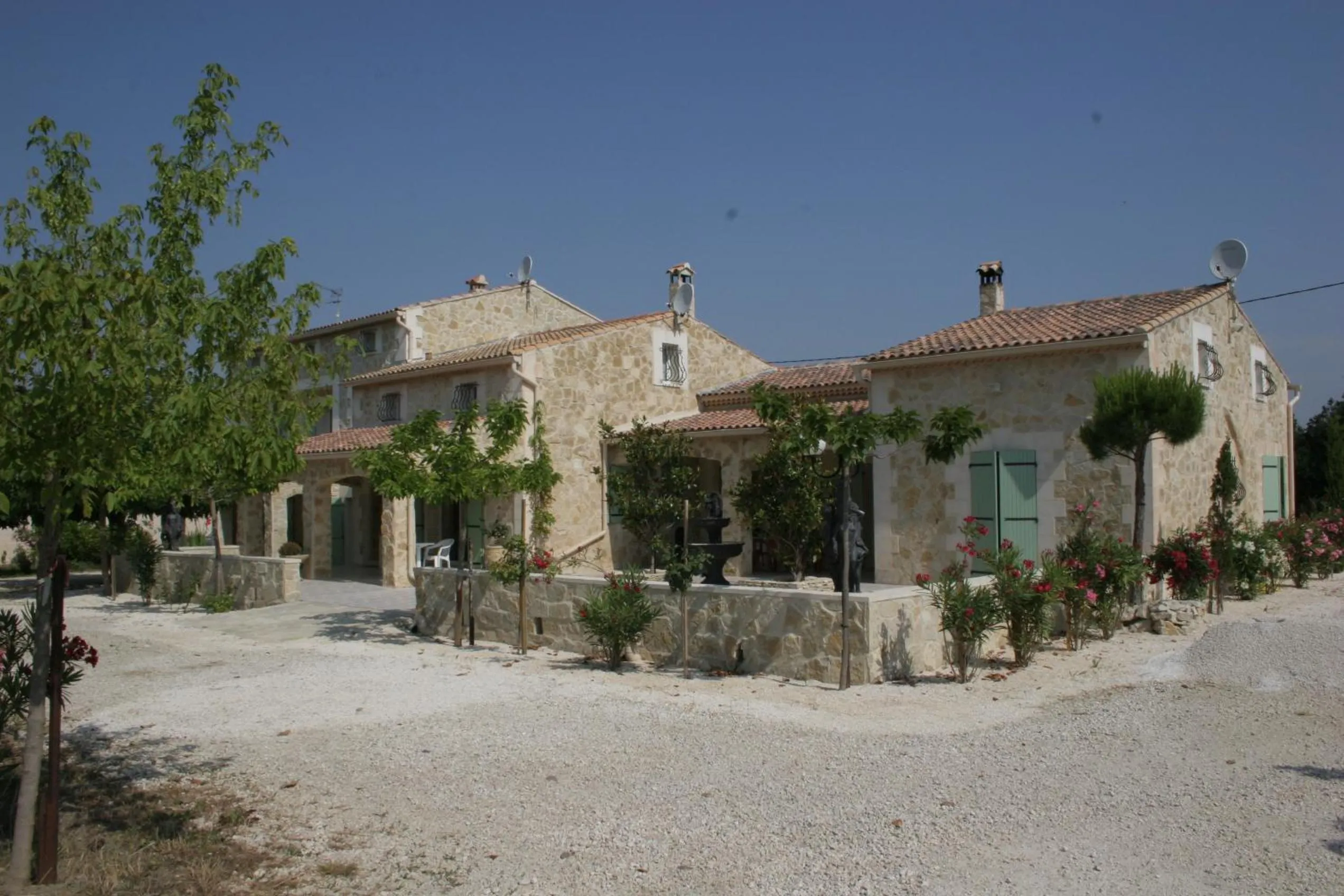 Patio in Locations des Alpilles