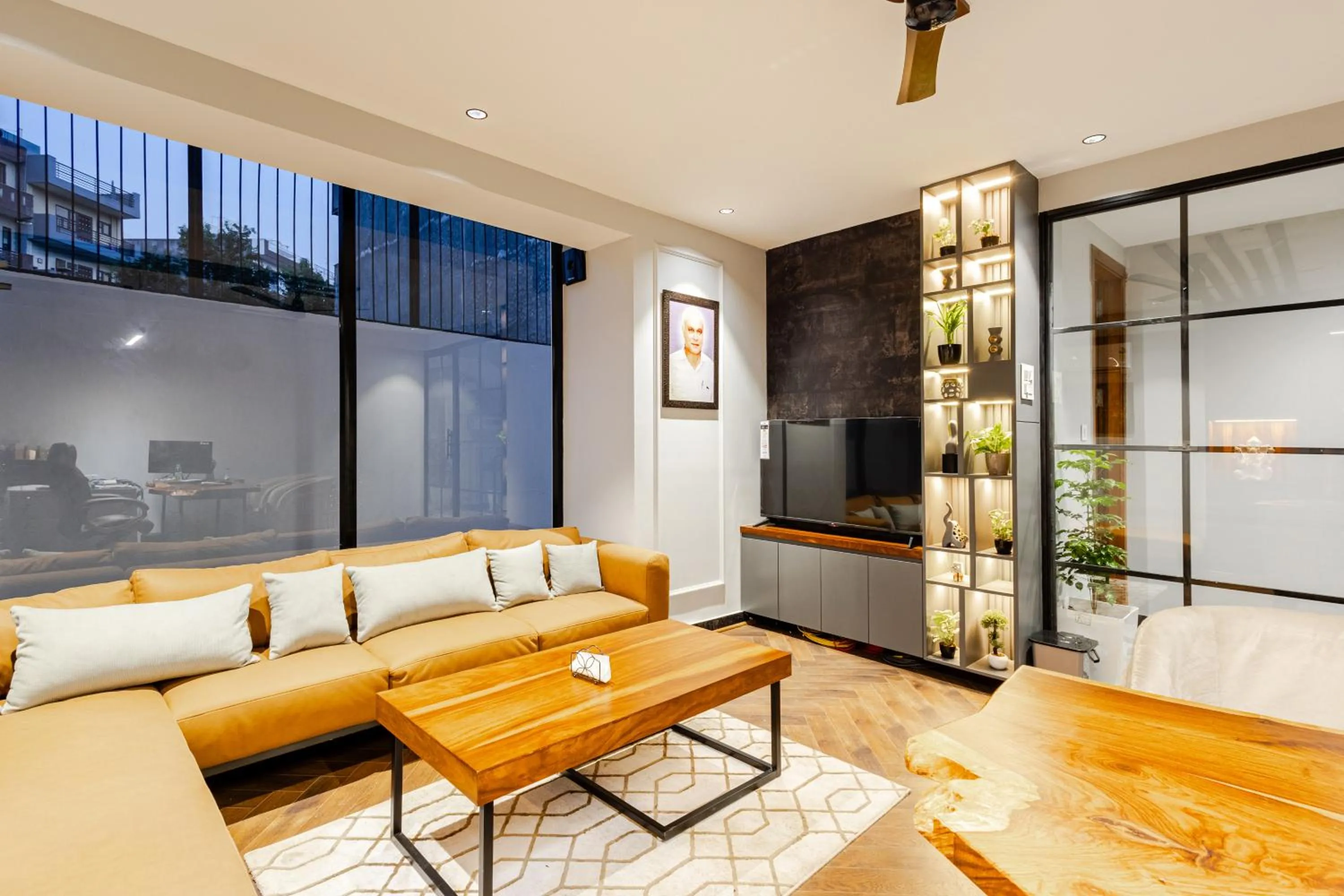 Seating area in Lime Tree Hotels and Banquet Greater Noida