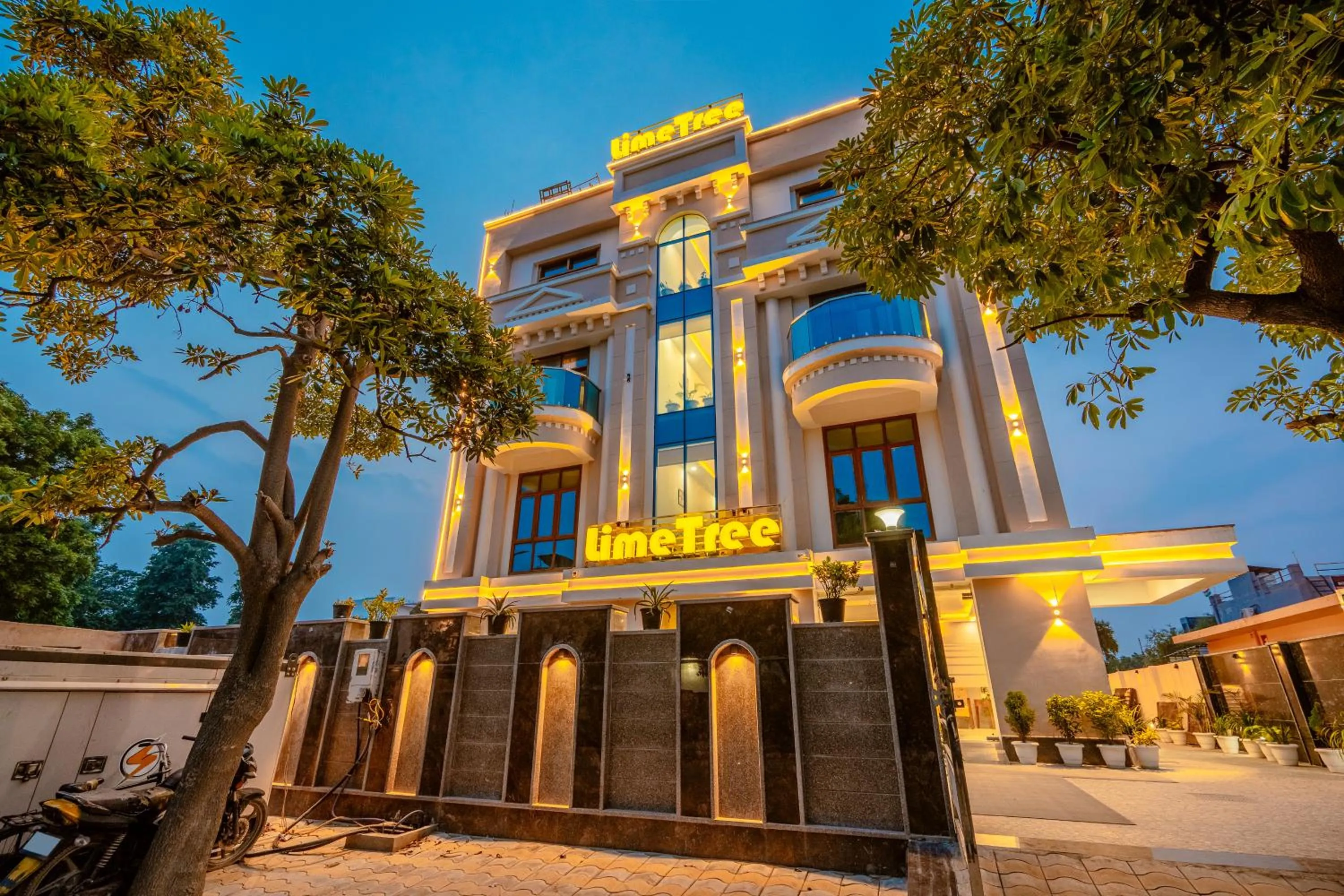 Property building in Lime Tree Hotels and Banquet Greater Noida