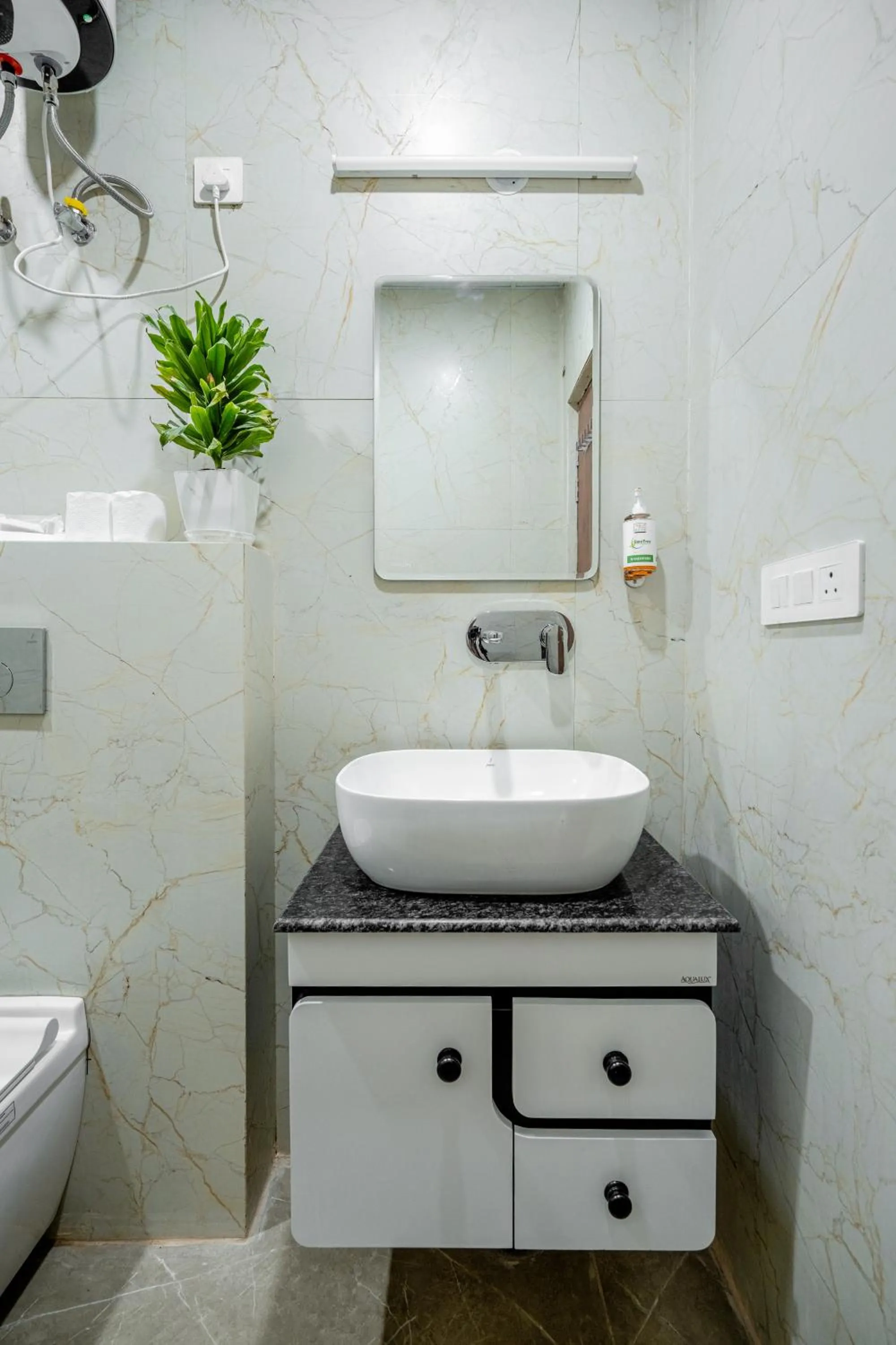 Bathroom in Lime Tree Hotels and Banquet Greater Noida