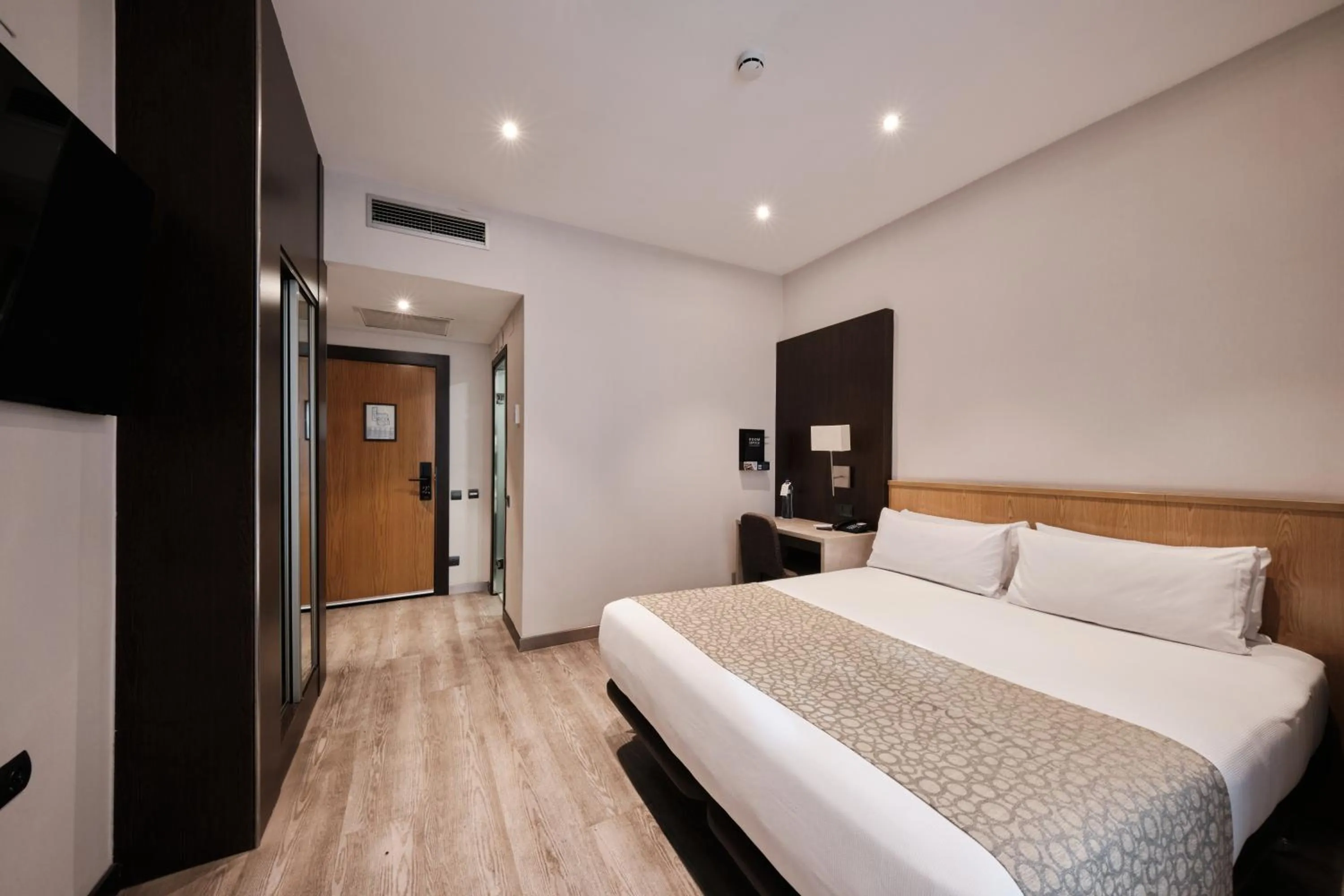 Bed in Catalonia Sagrada Familia