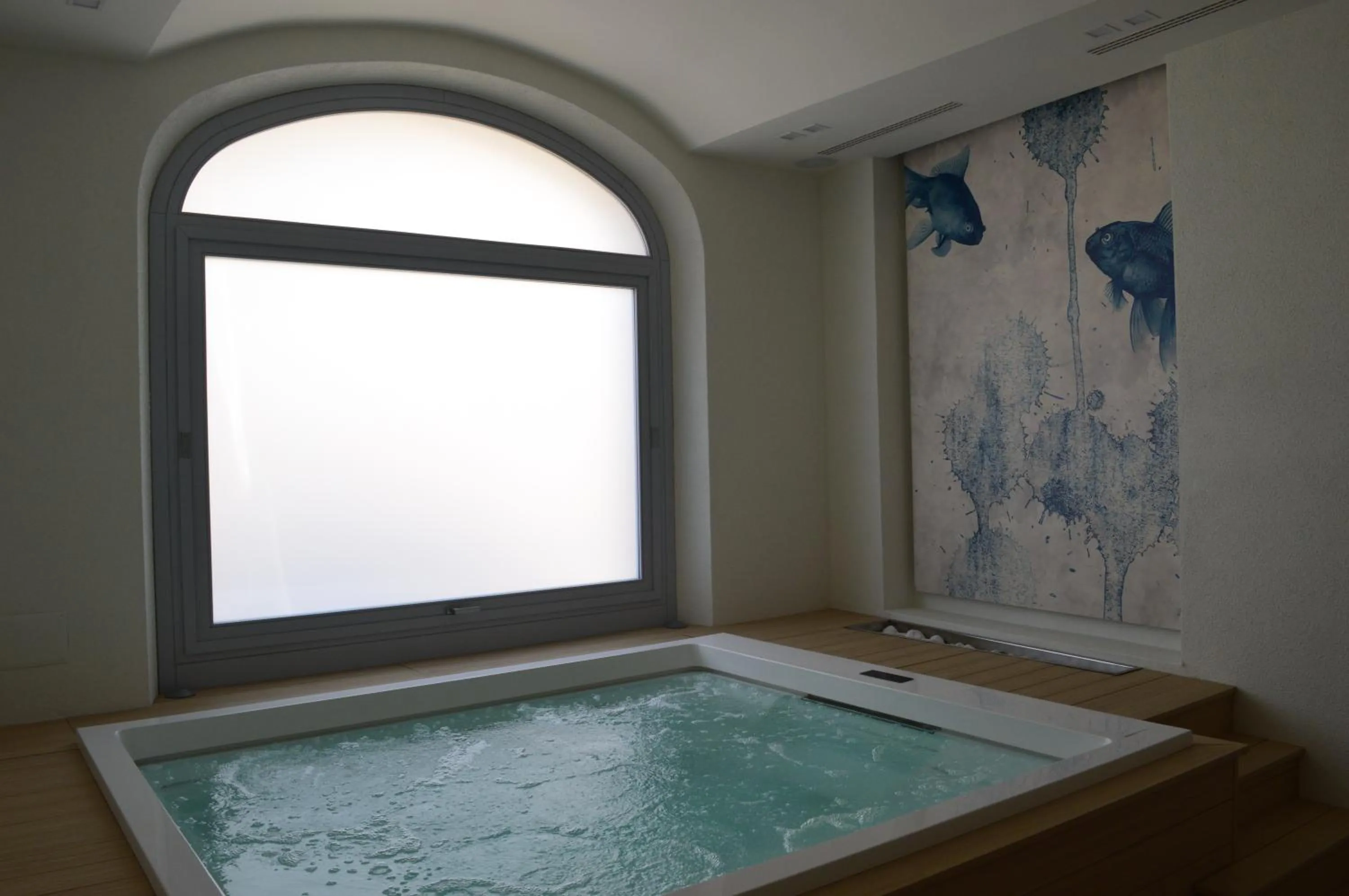Hot Tub in TANIT ROOMS & SPA