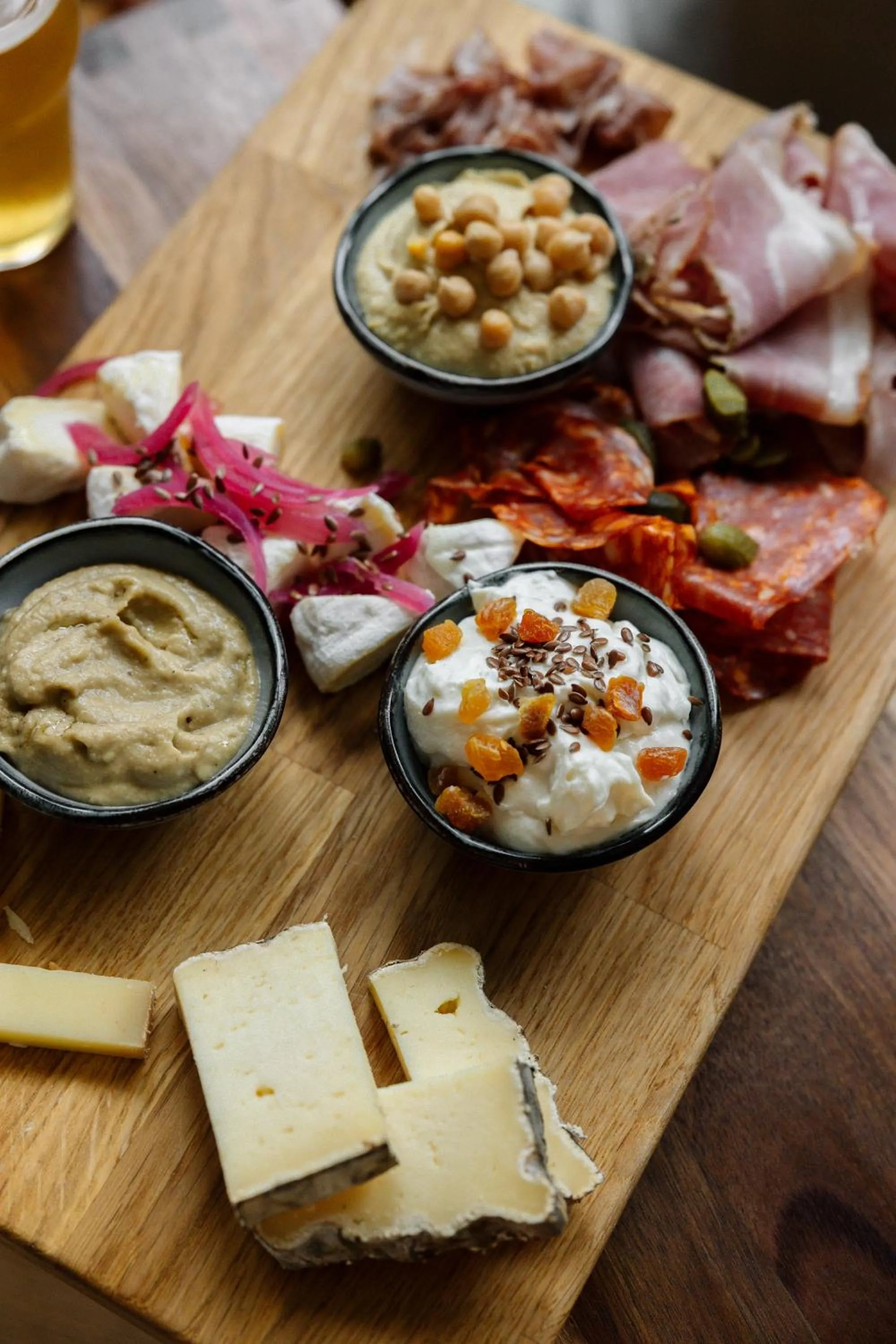 Restaurant/places to eat in The People Lyon