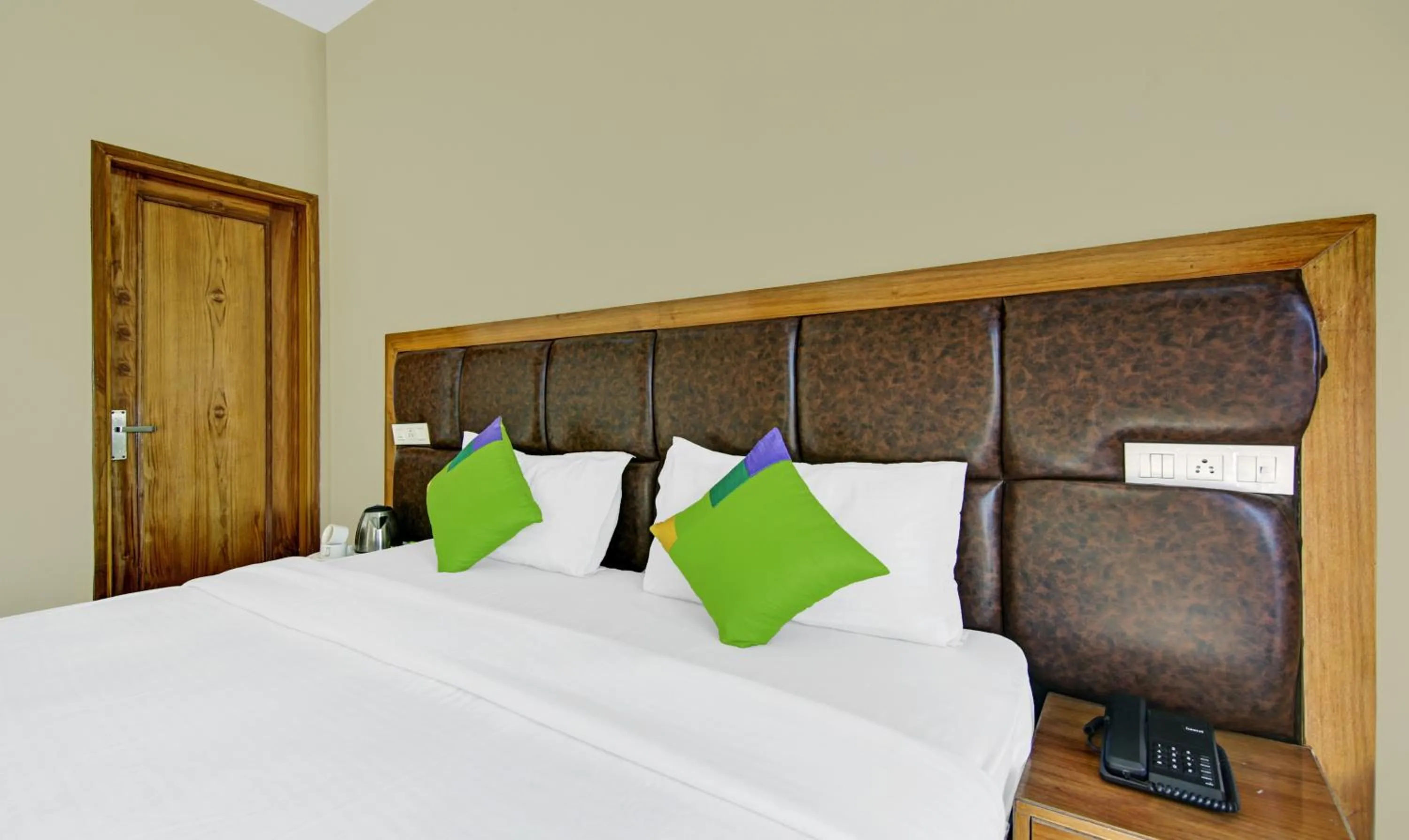 Bed in Hotel Royal Salute Near ISBT Zirakpur Chandigarh