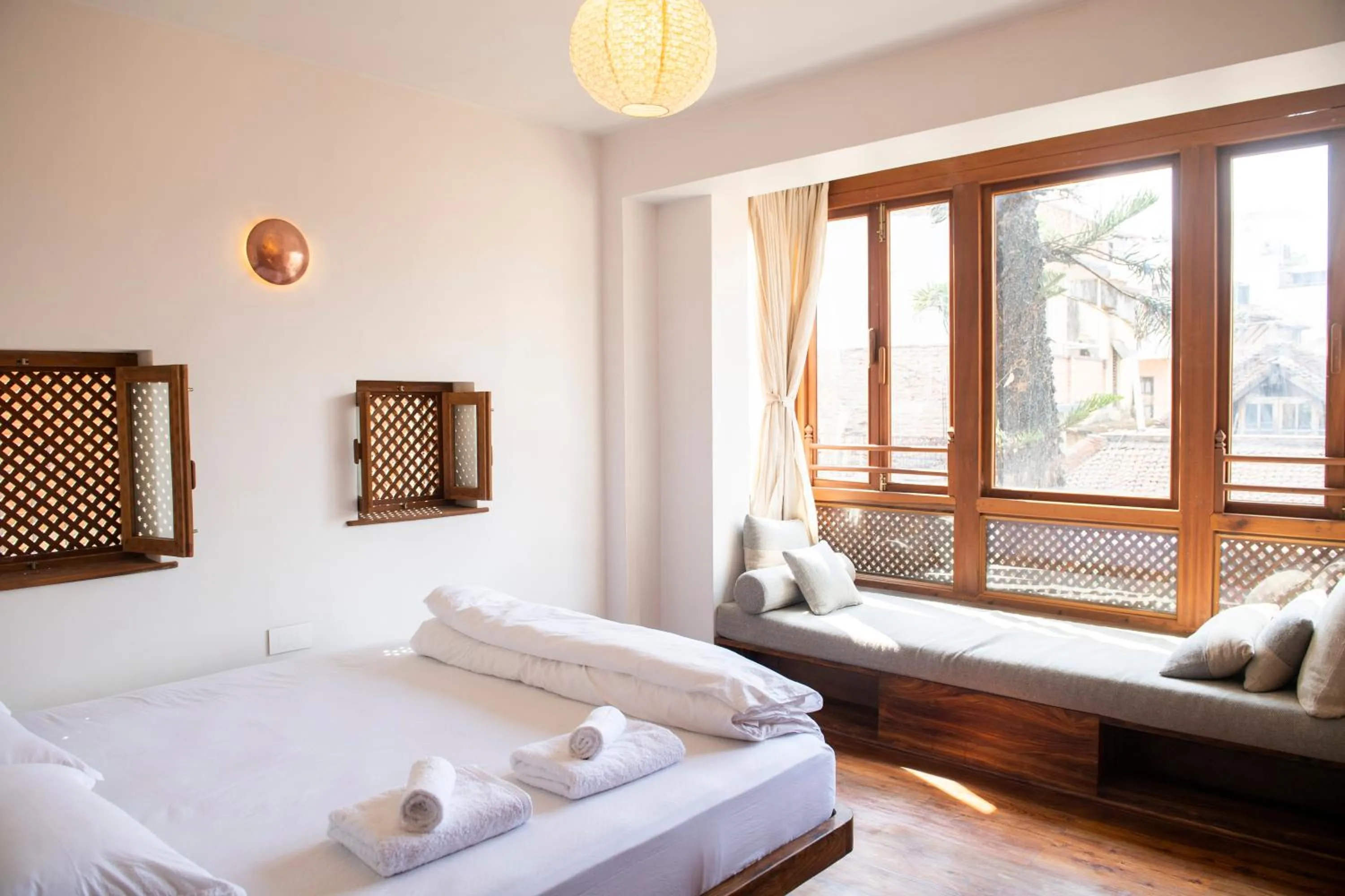 Bedroom, Bed in Newa Chen Historic House UNESCO