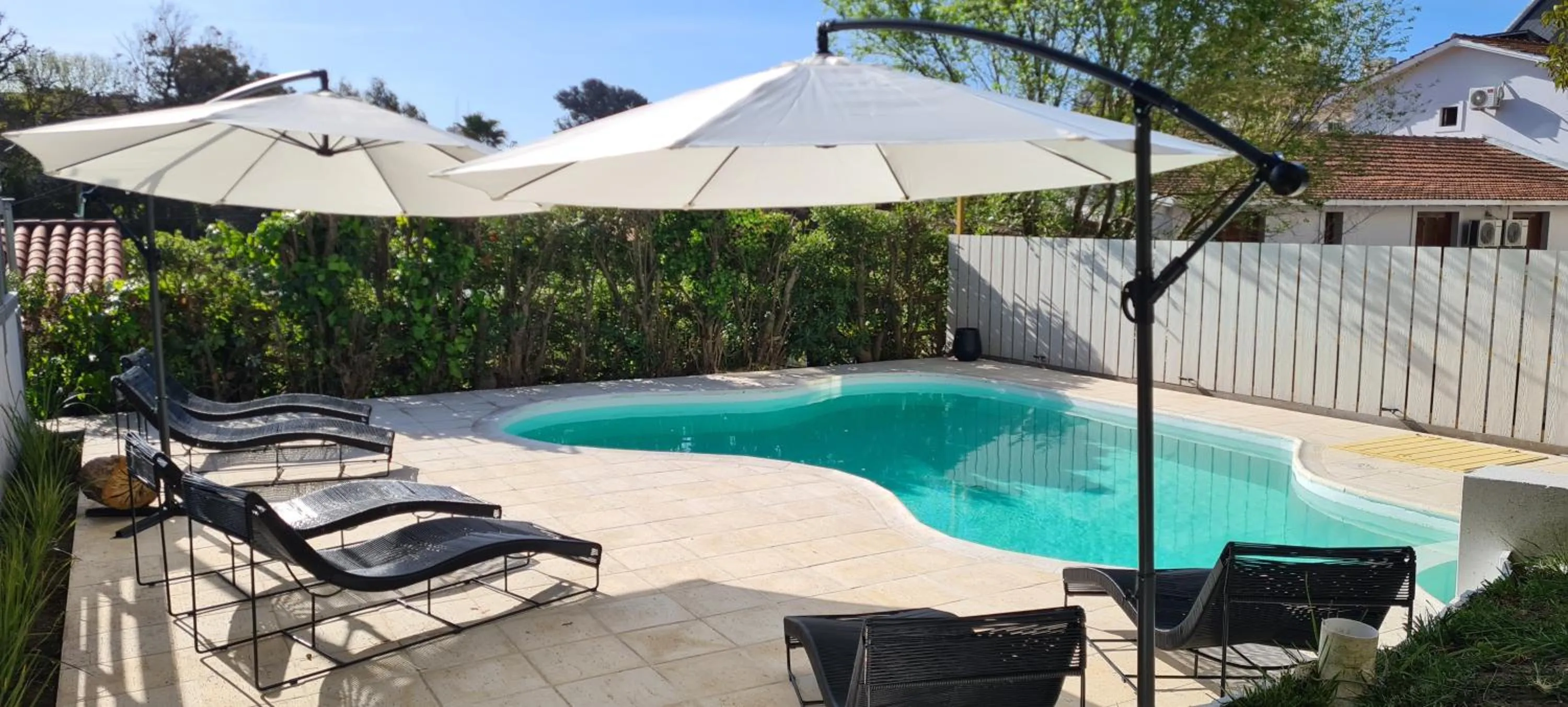 Swimming pool in Hotel Arte del Rey