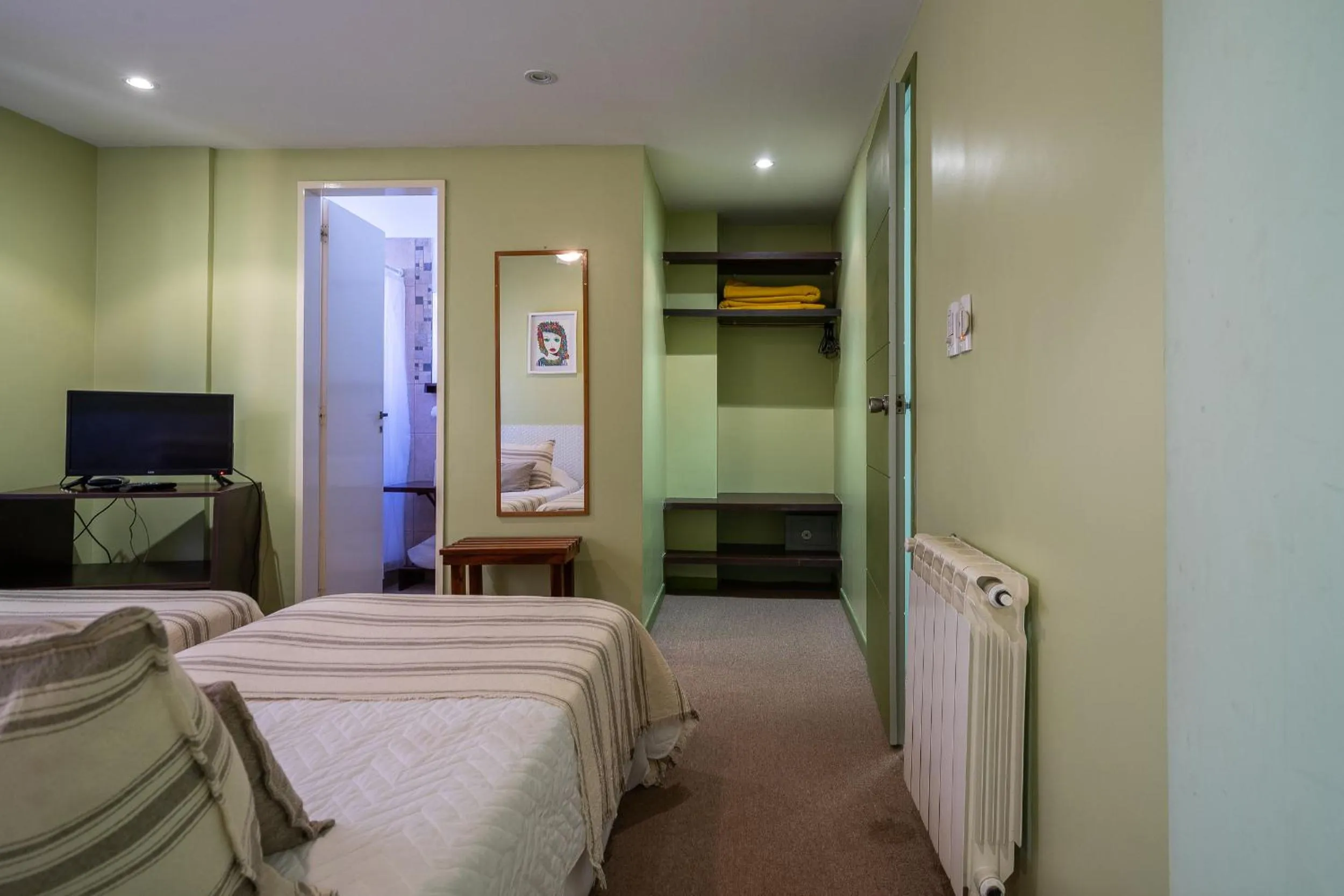 Bed in Hotel Arte del Rey